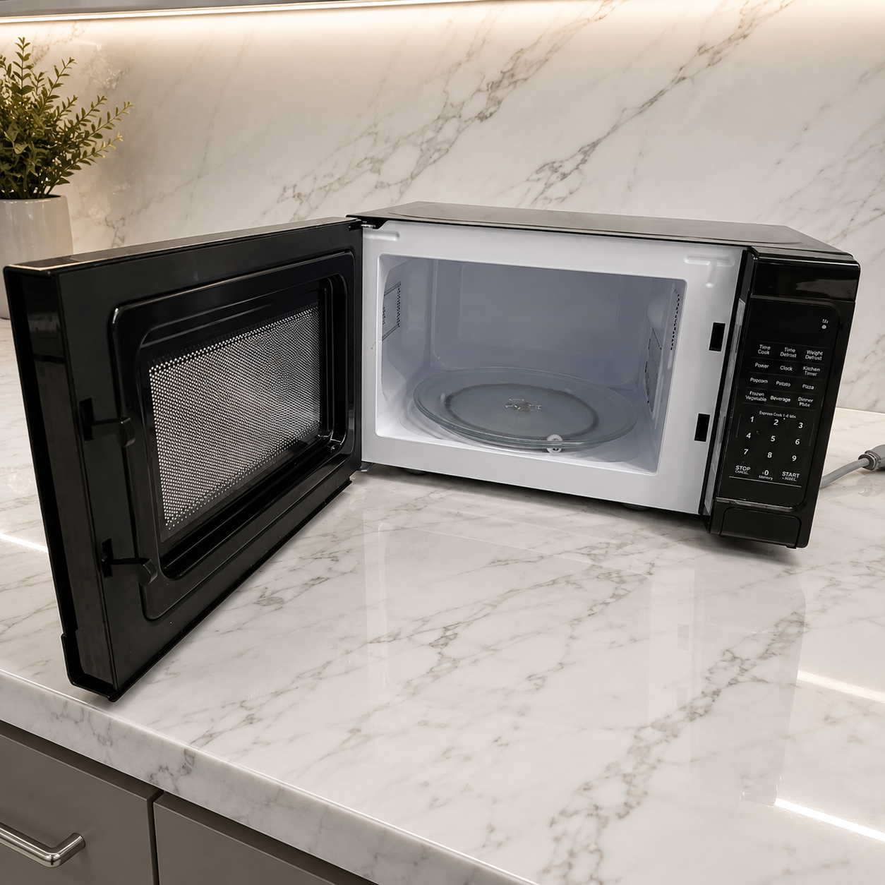 Store Price $113-Perfect Condition MASTER Chef Microwave - photo 3