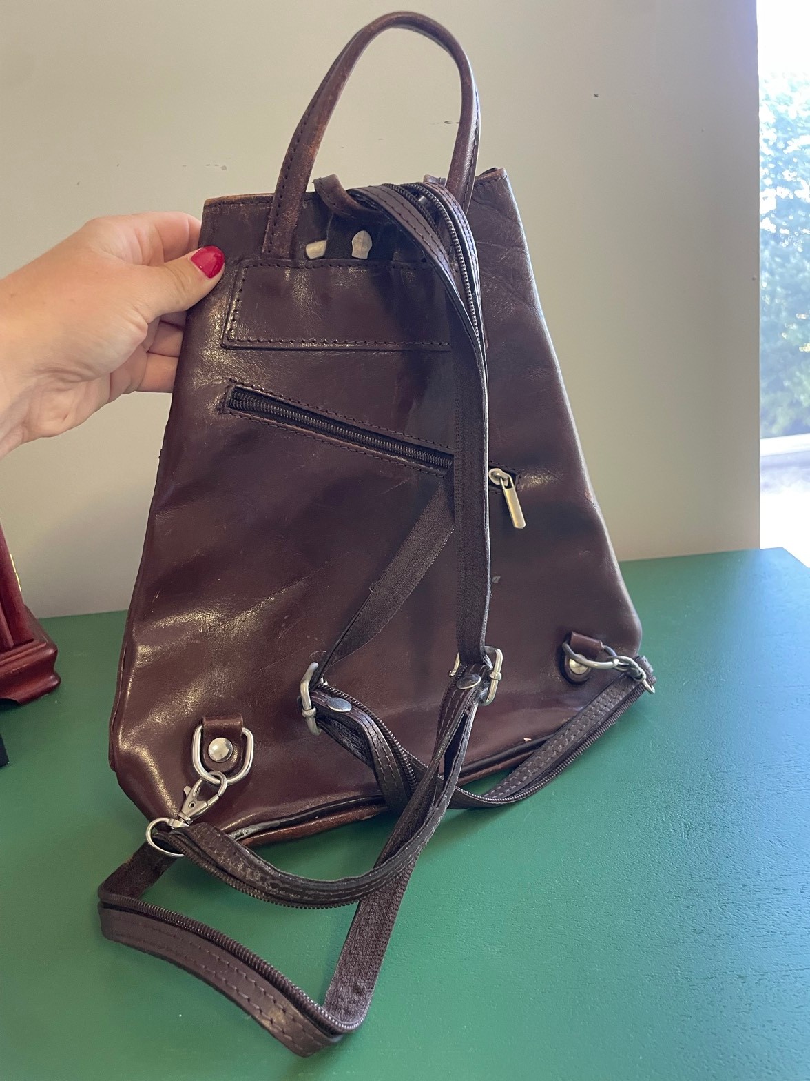 5 purses & clutches, from $15 - photo 3