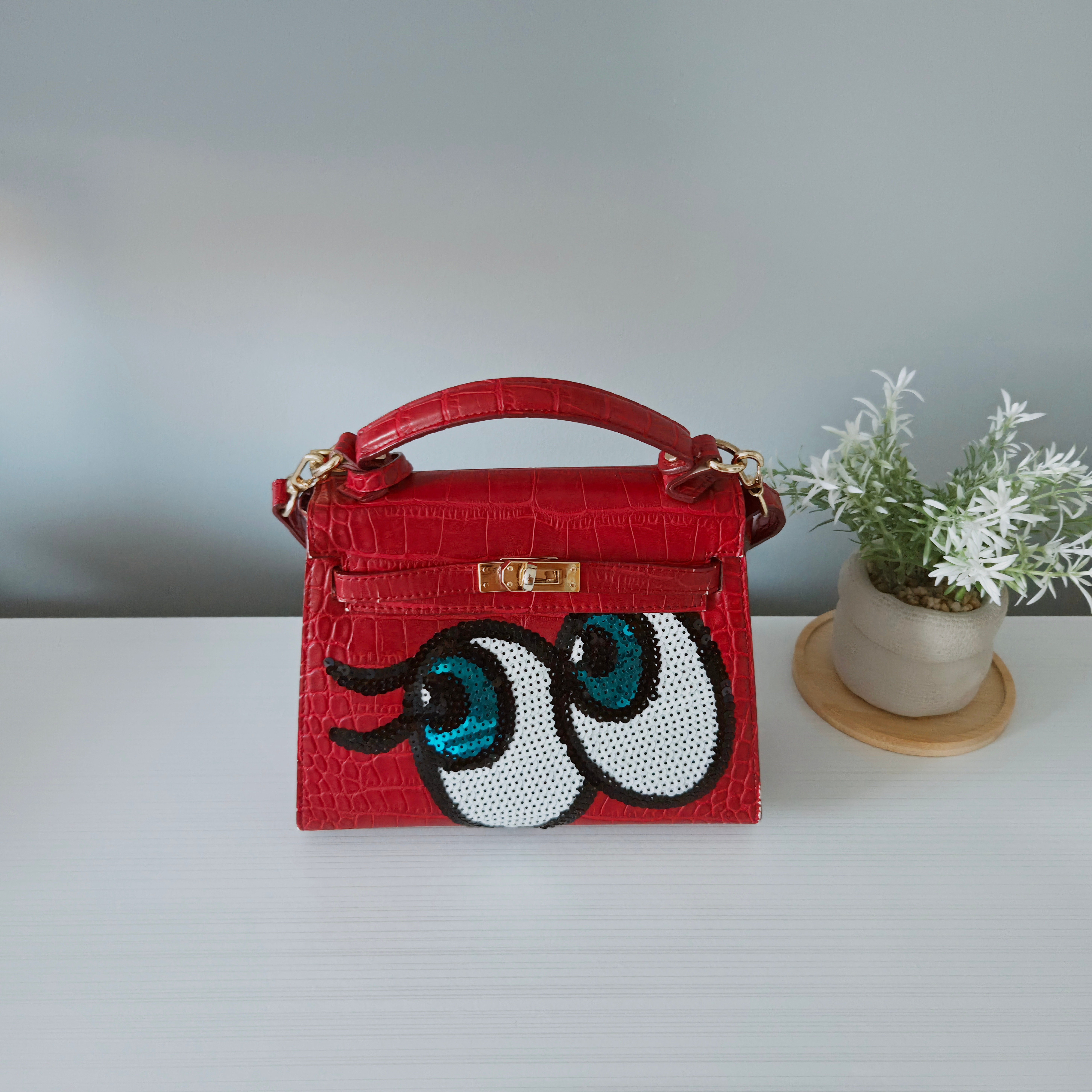 Playnomore “Shy Girl” Vegan Leather Handbag - Pre-loved! ✨