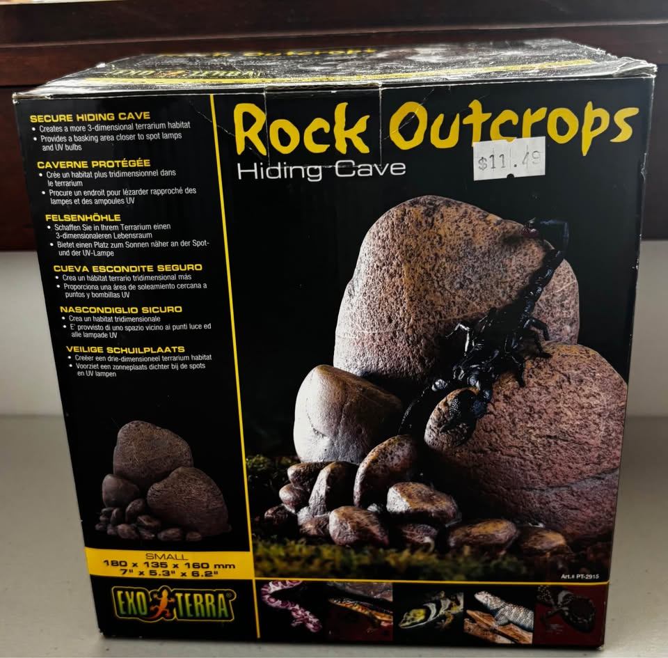 Exo Terra Small Rock Outcrops Terrarium Decor Hiding Cave