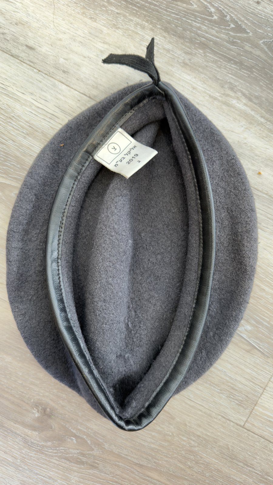 IDF Grey Wool Beret (2019) – Israeli Army Issue