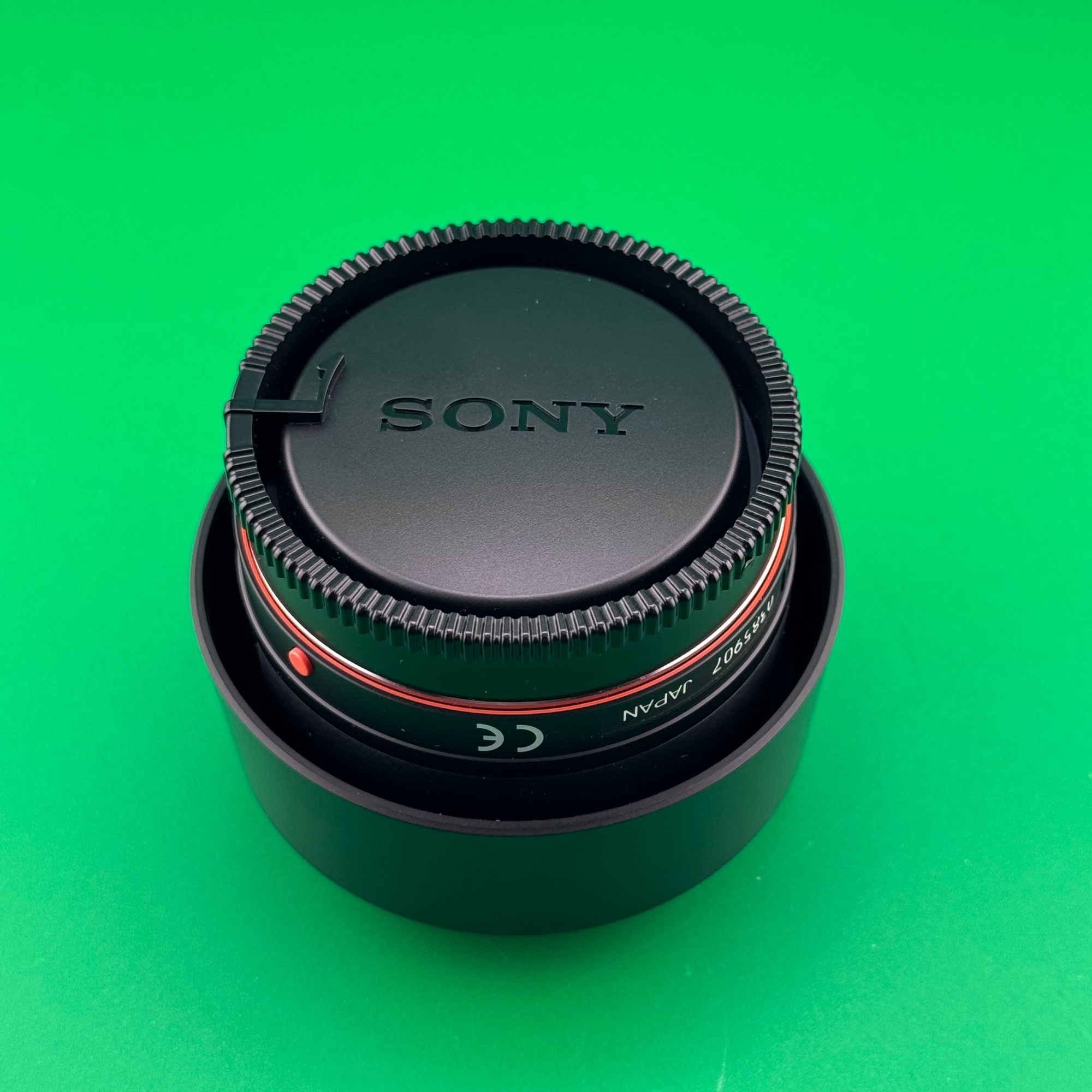 Sony 28mm F2.8 SSM (SAL28F28) - Like New - photo 3