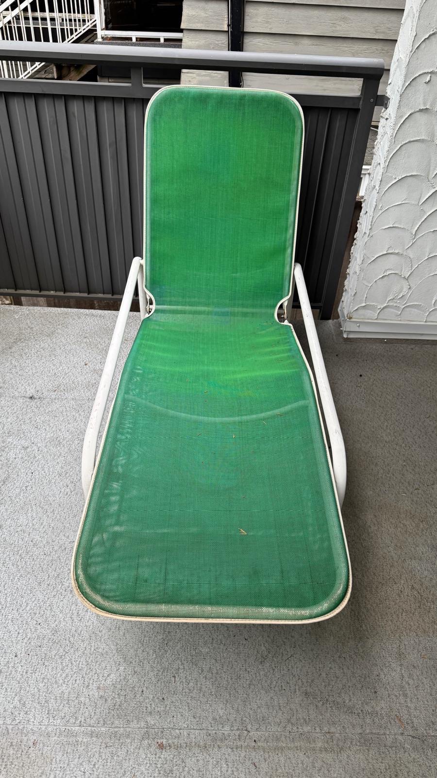 Retro Outdoor Sun Lounger – Super Comfortable – C$75