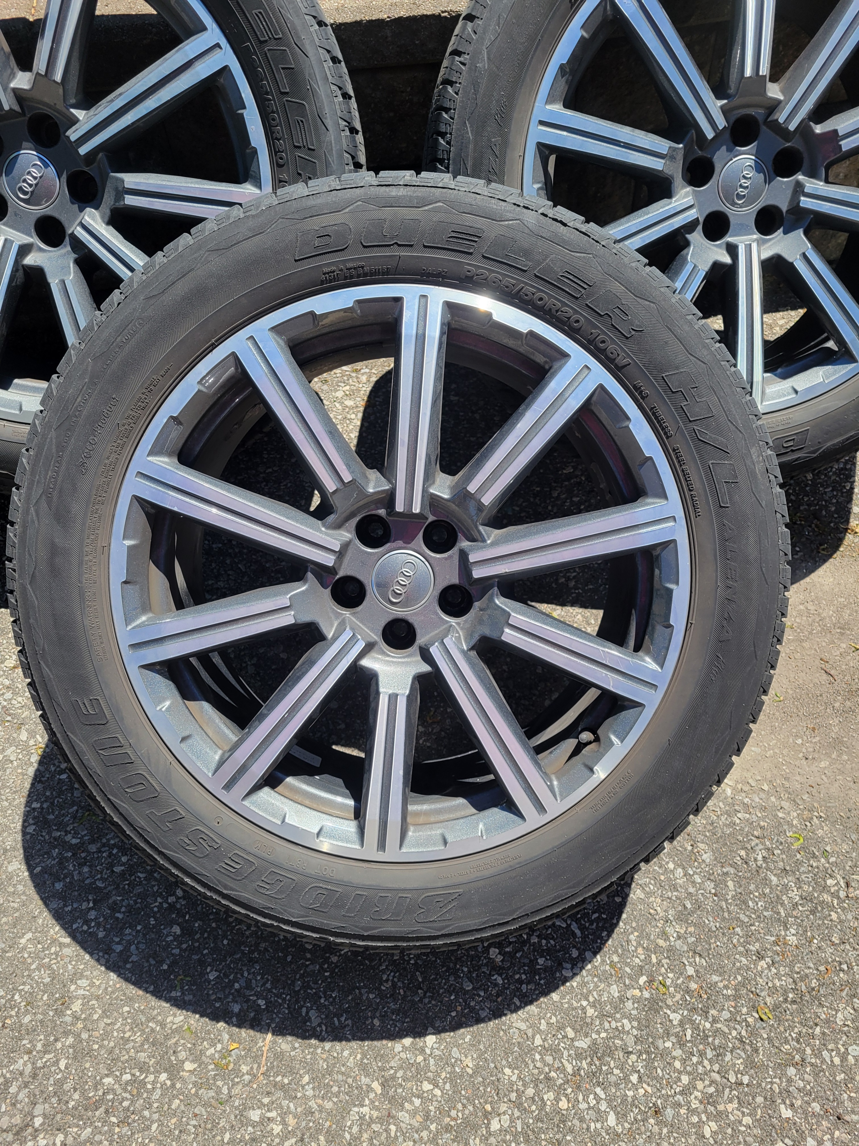 Audi Q7 tires and rims - photo 3