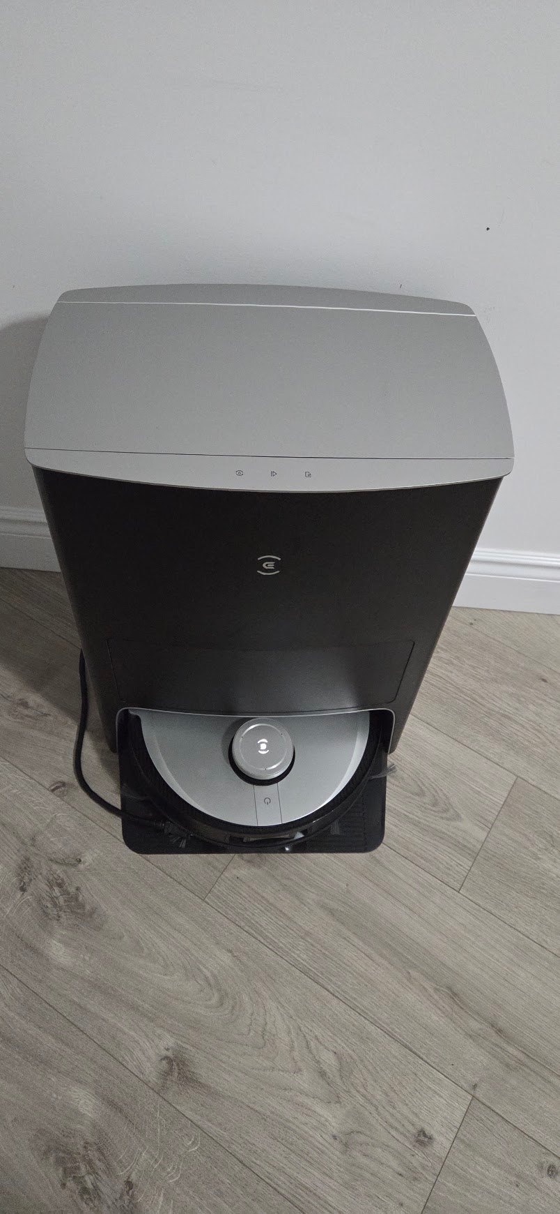 Ecovacs Deebot X1 Robot Vacuum and OMNI Station - photo 2