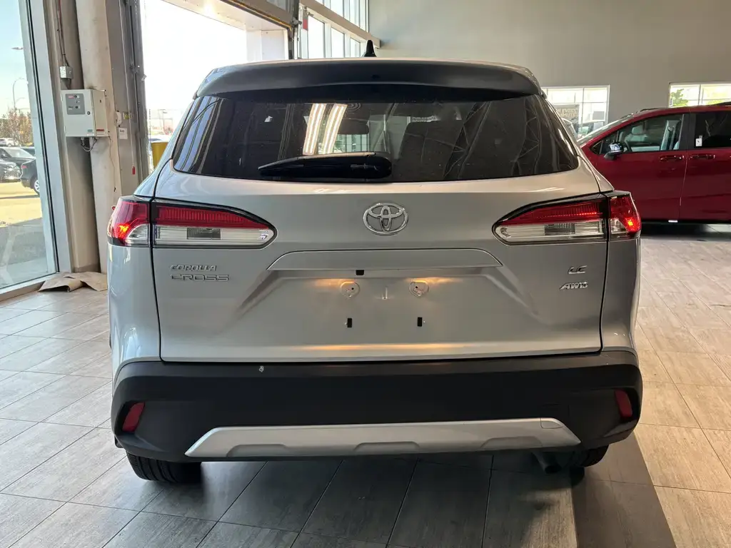 2025 Toyota Corolla Cross - photo 4