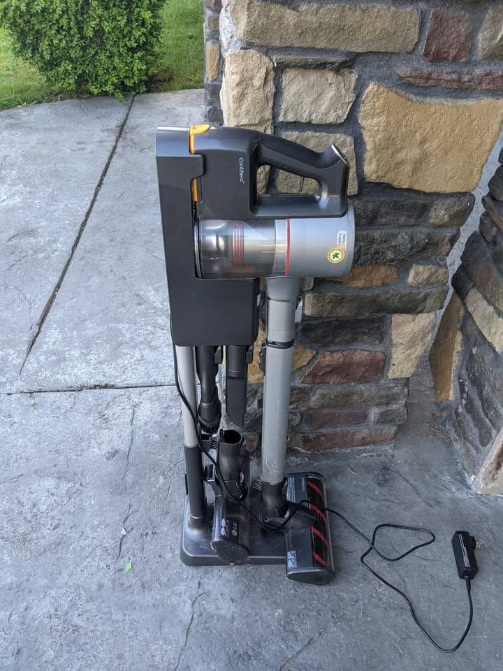 Vacuum, Cordless Stick Vacuum Cleaner, LG CordZero , 2 Batteries - photo 3