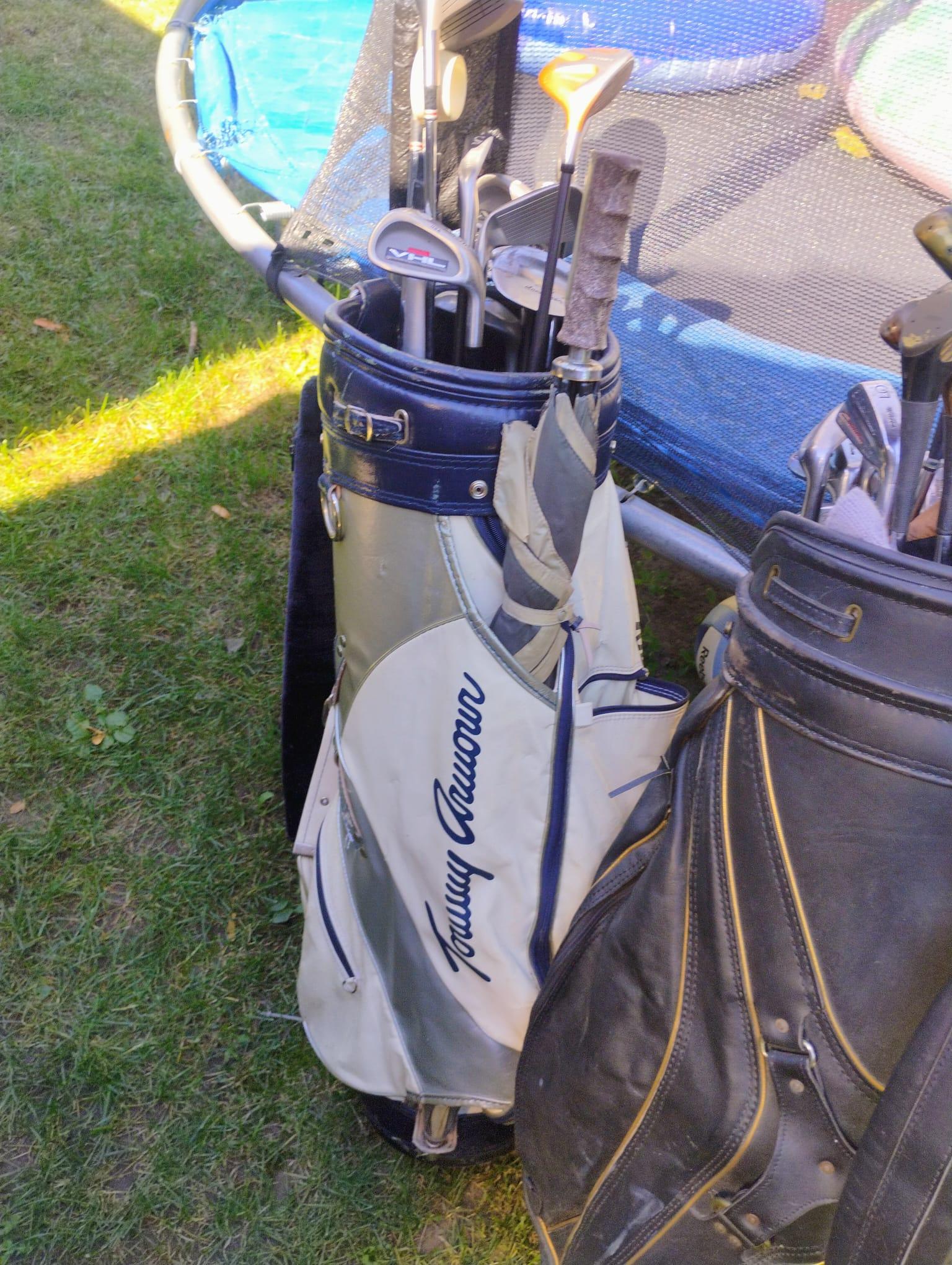 2 Golf Bags and Golf Clubs Right Handed - photo 4