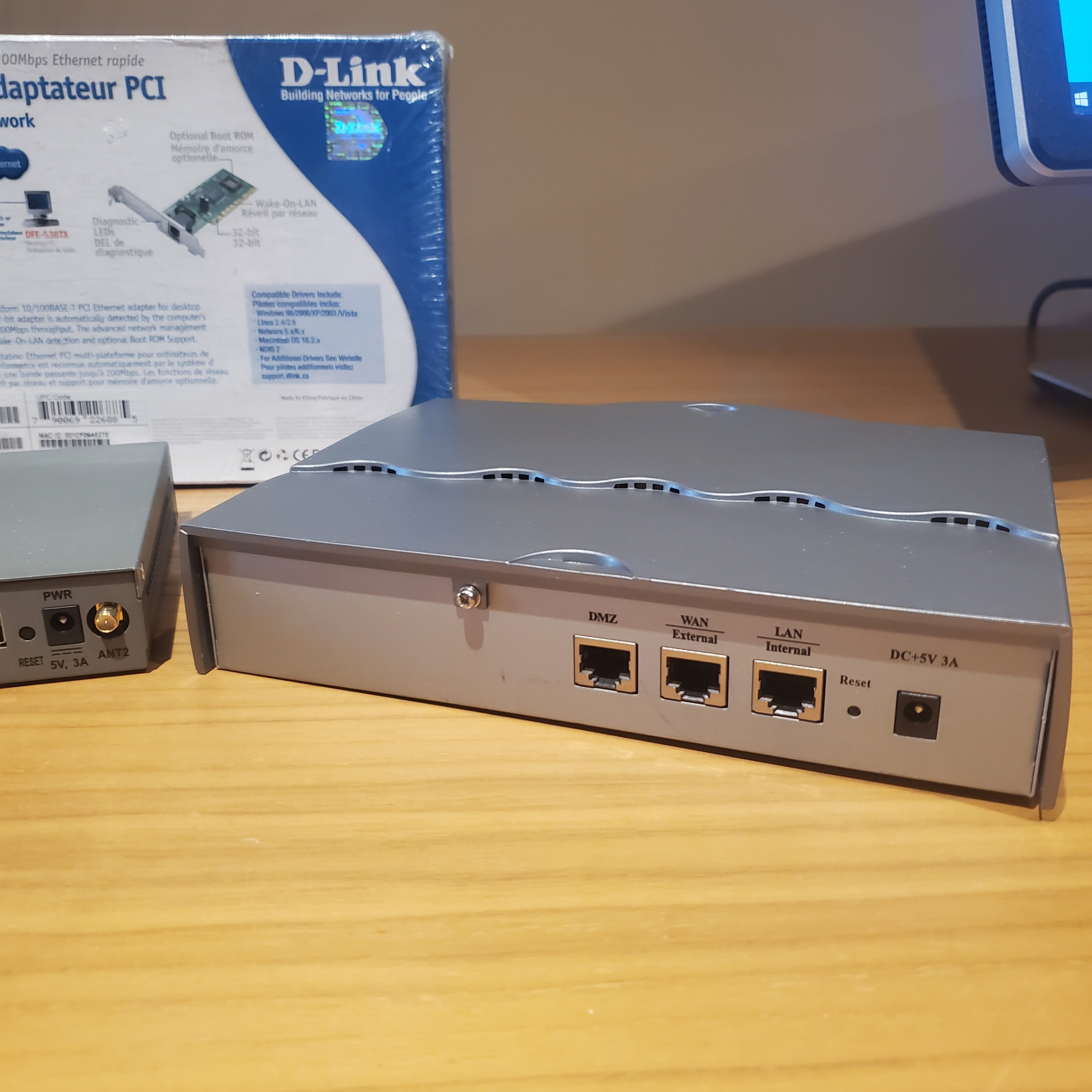 Network equipment + Voip - photo 4