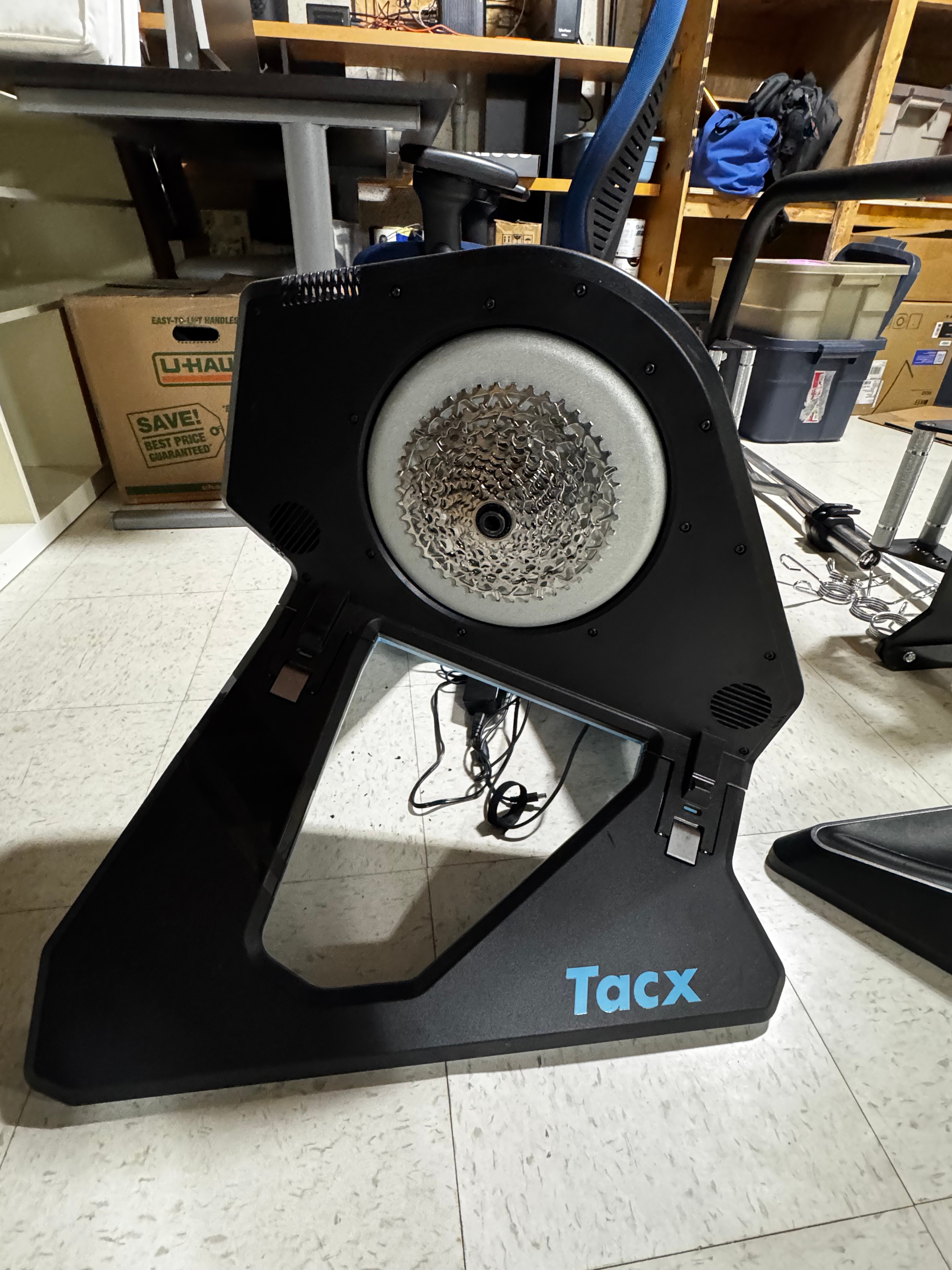 Garmin Tacx NEO 2T Smart Trainer Bundle (+ Mount & Riser Block)