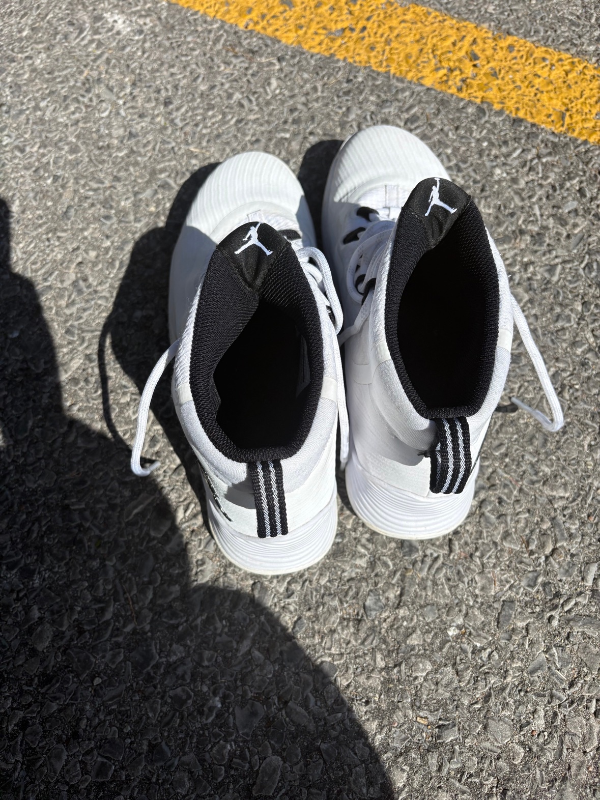 Jordan White High-Top Basketball Shoes - Men's US 10.5 - photo 2