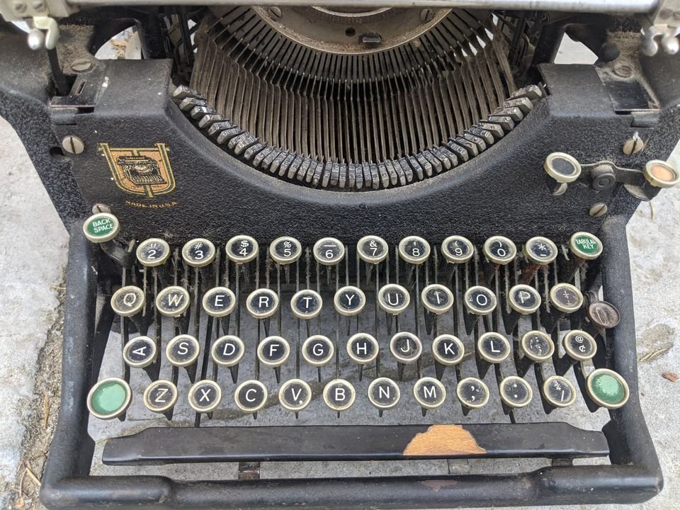 Antique Underwood typewriters, No. 5 by 1920 - photo 3