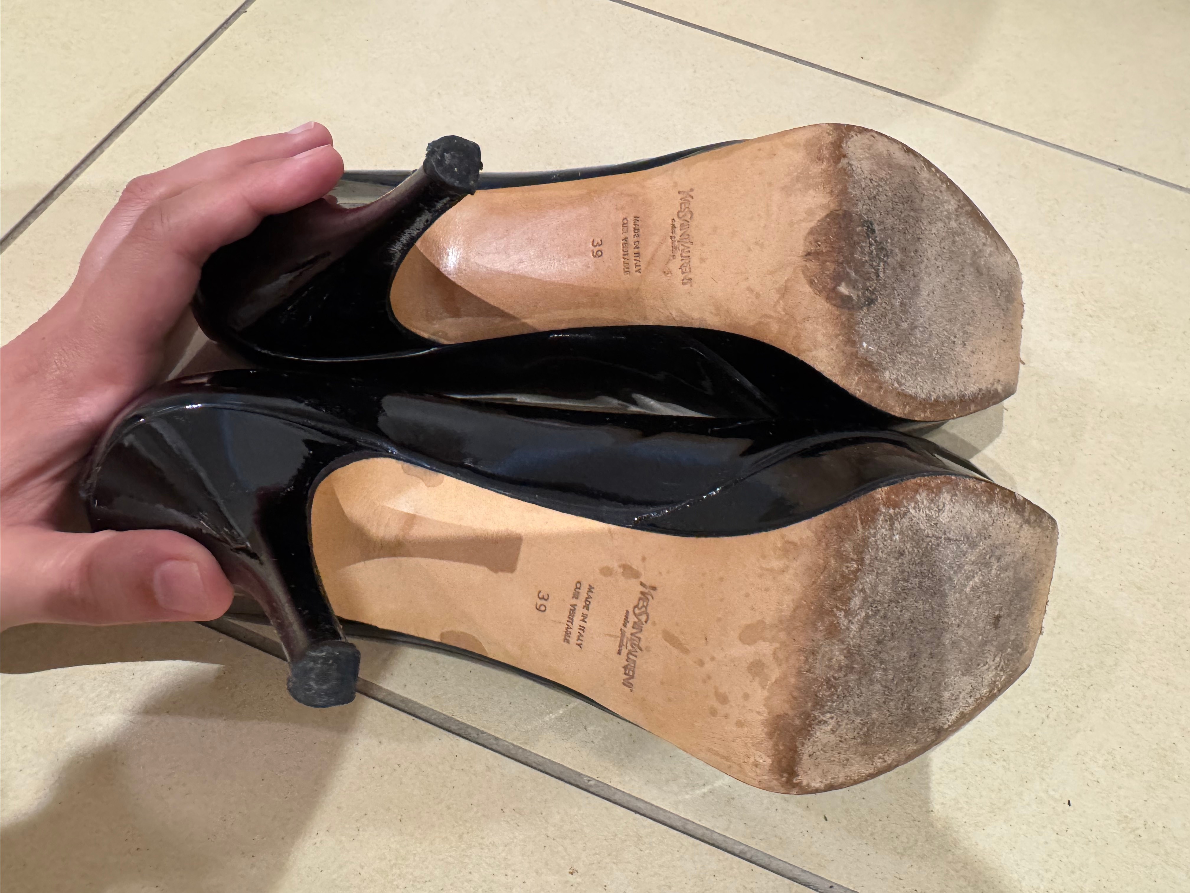 Authentic Yves Saint Laurent Black Patent Heels - photo 3
