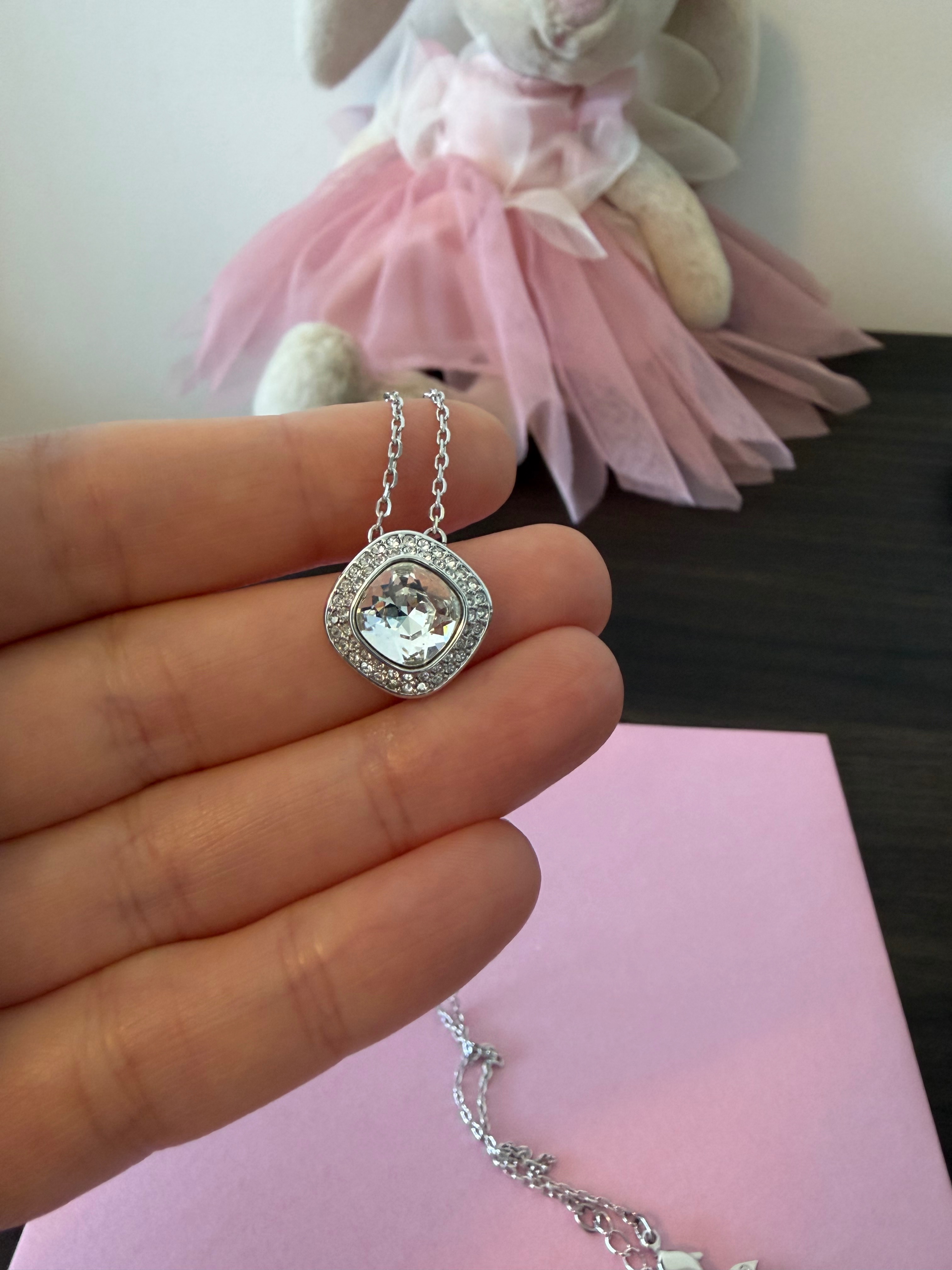 Swarovski Square Pendant Necklace - photo 5