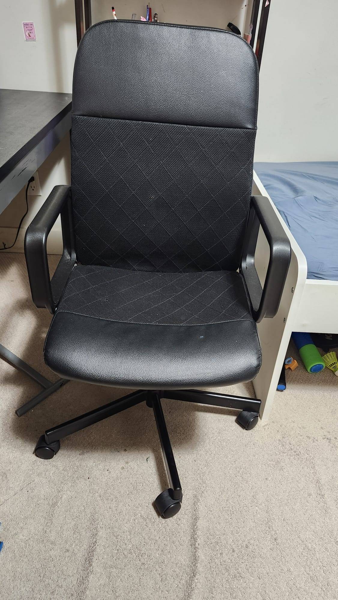 IKEA RENBERGET Swivel Office Chair  (Great Condition!)