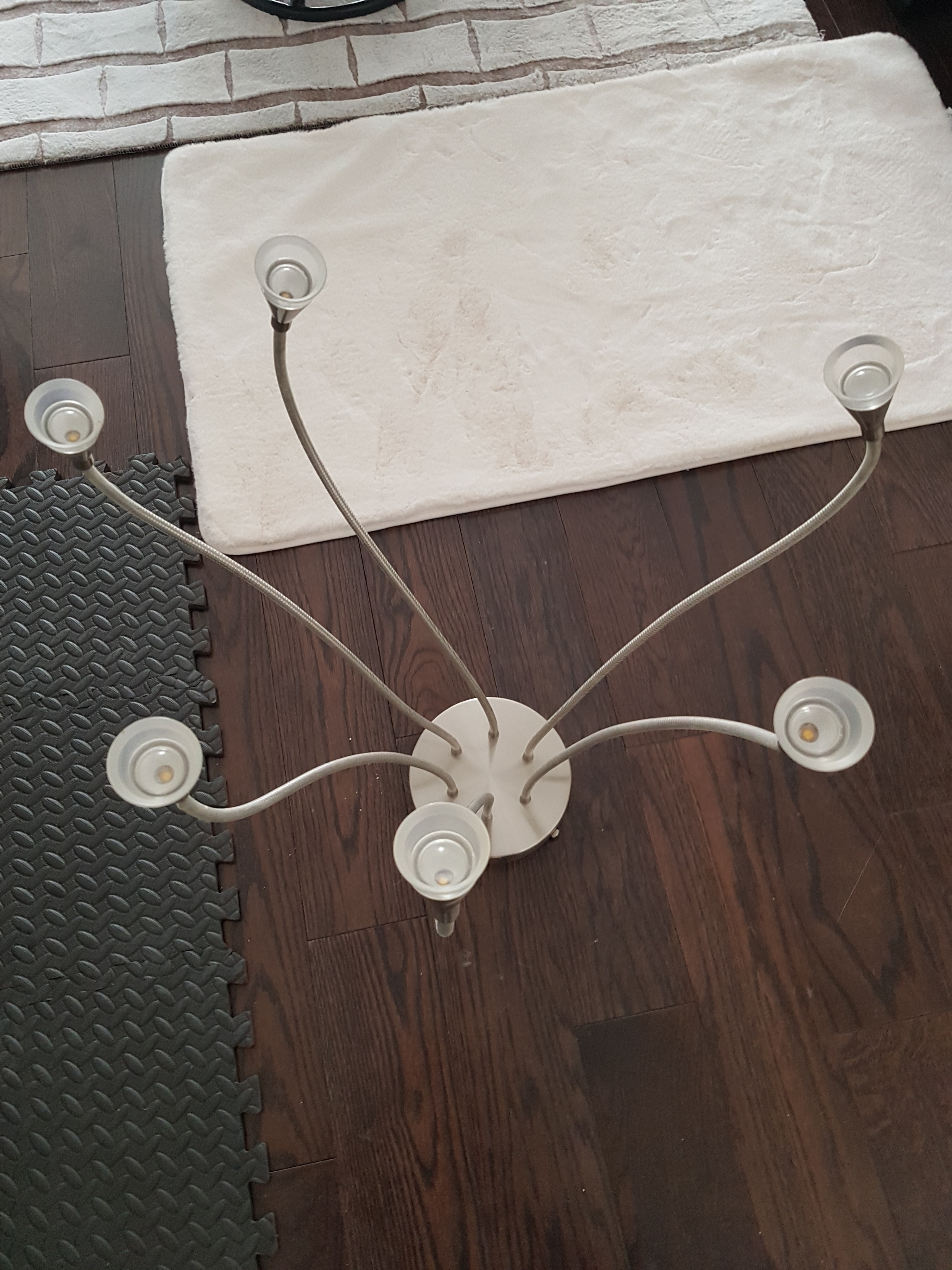 Light Fixture - photo 2