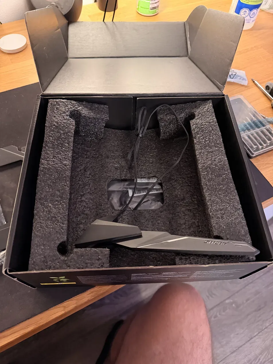 GIGABYTE B550I AORUS PRO AX ITX Motherboard - photo 4