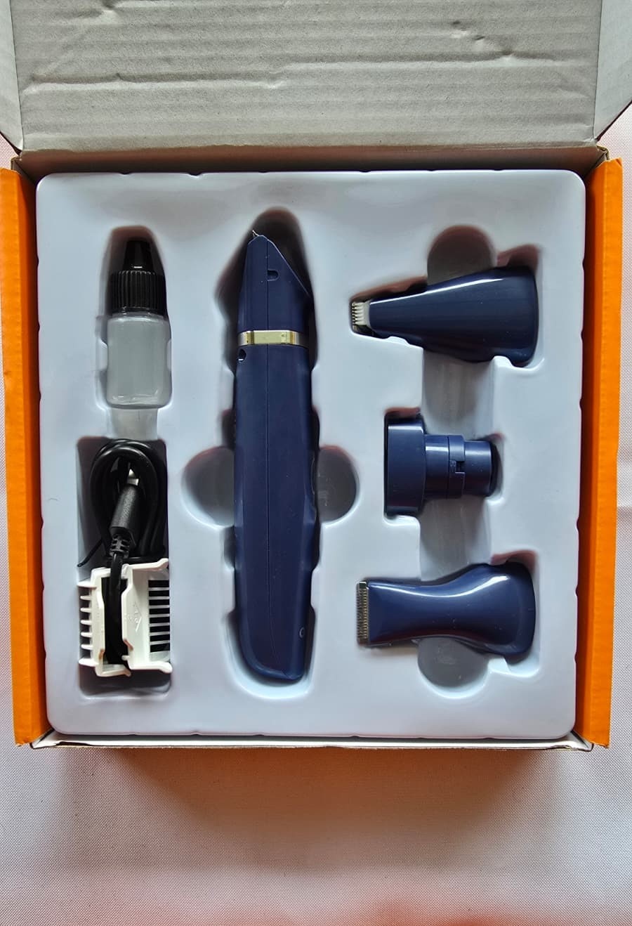 Oneisall 4-in-1 Pet Grooming Kit - photo 4