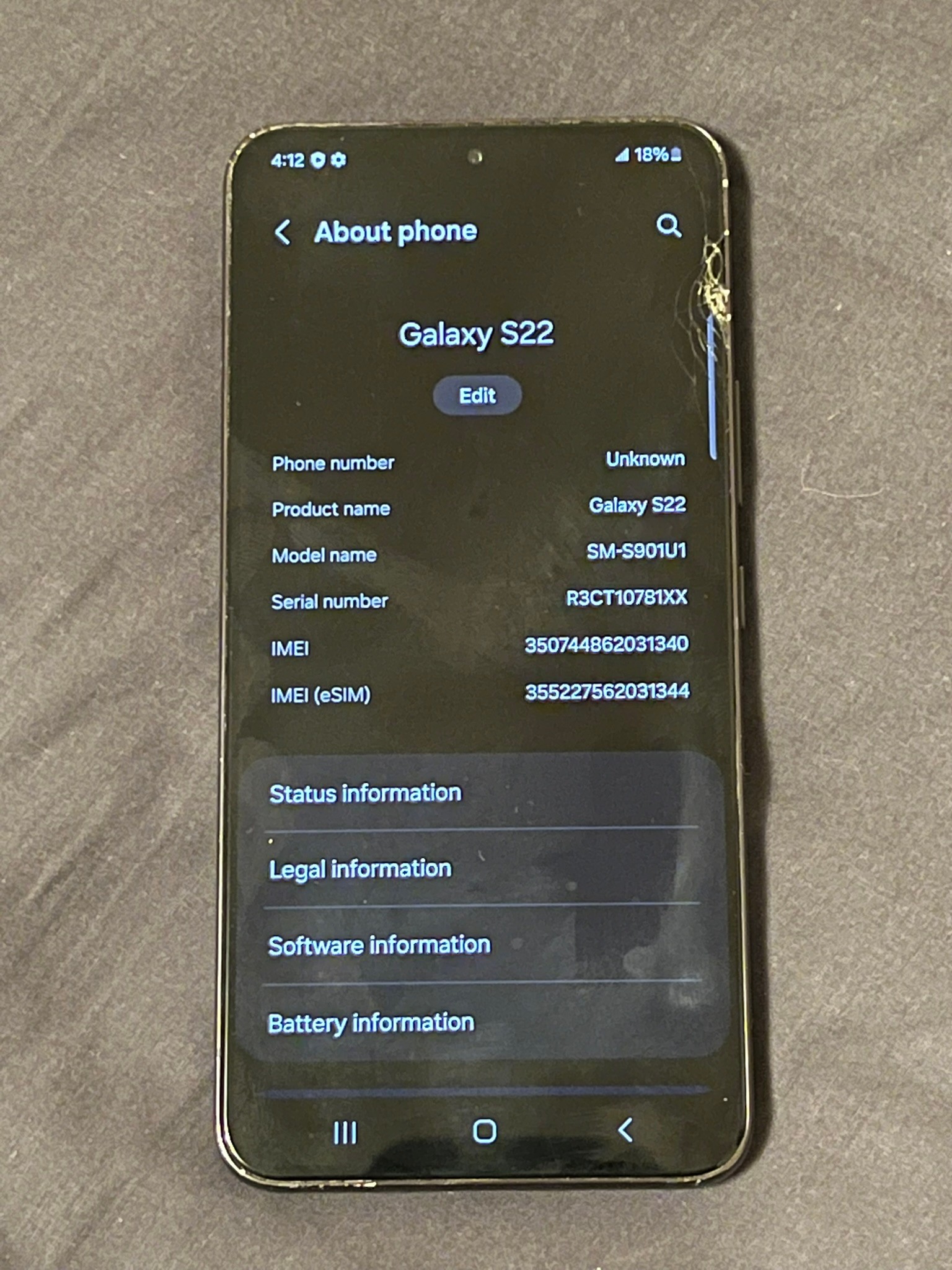 Samsung Galaxy S22 - photo 2