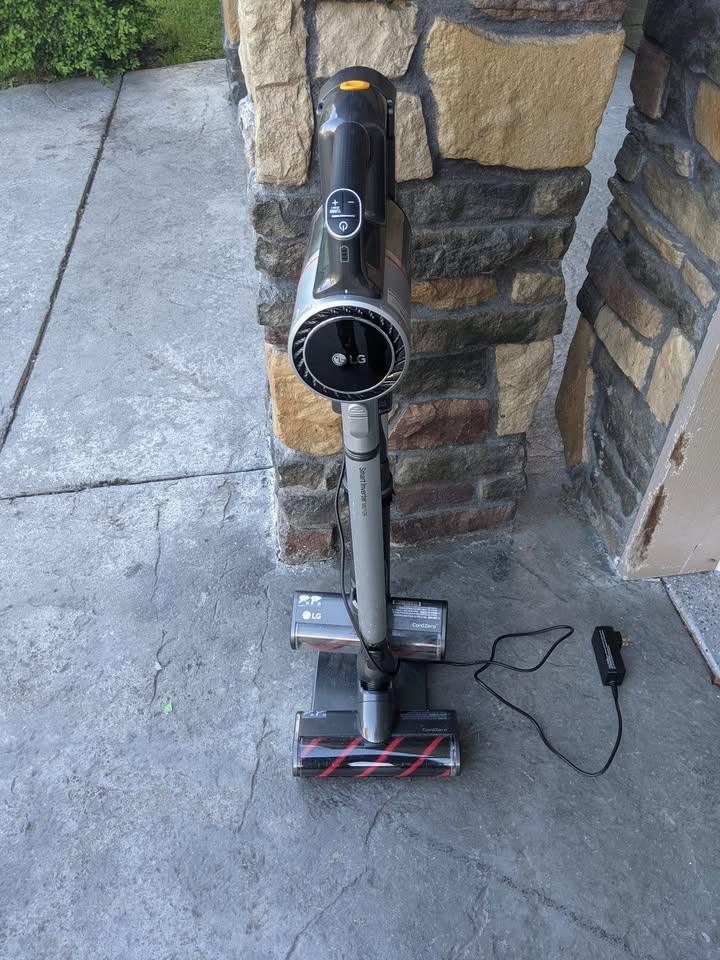 Vacuum, Cordless Stick Vacuum Cleaner, LG CordZero , 2 Batteries - photo 2
