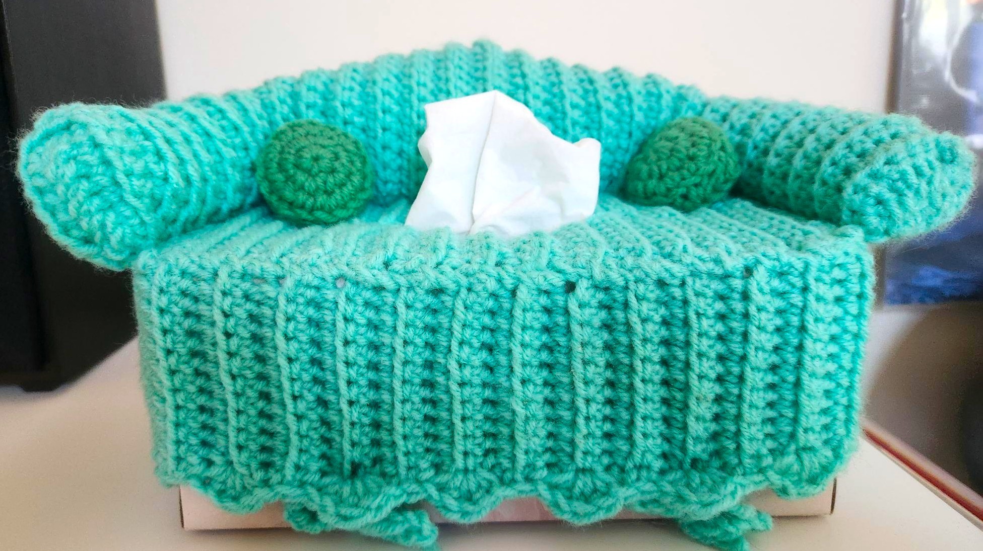 Genuine Granny-crotched Sofa Cover for Facial Tissue/Kleenex Box