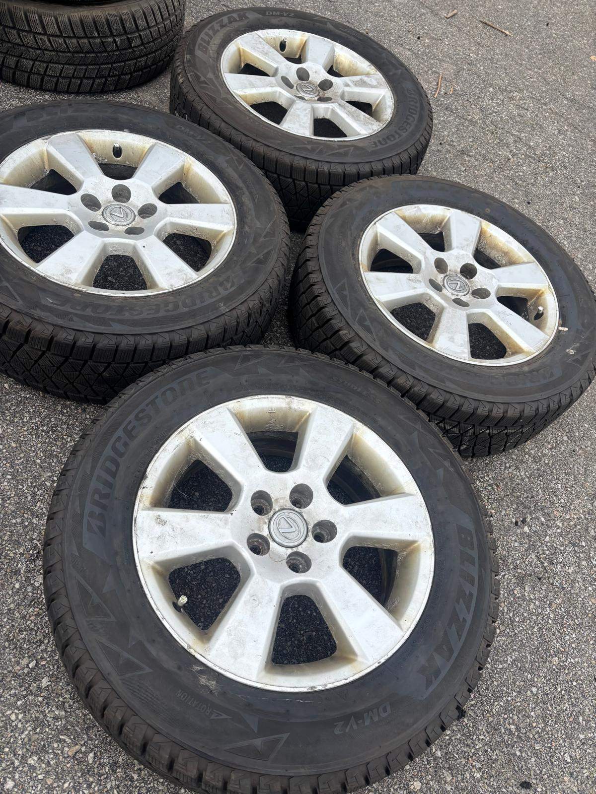 OEM 17"Lexus RX/NX/RAV4/Sienna(5x114)+225/65/R17 BridgestoneSnow