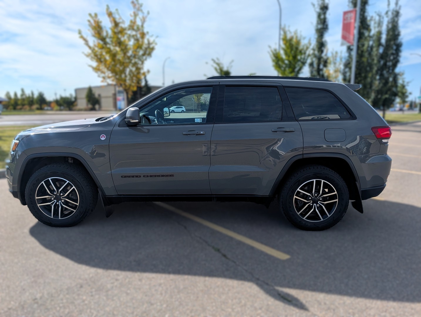 2019 Jeep Grand Cherokee - photo 3
