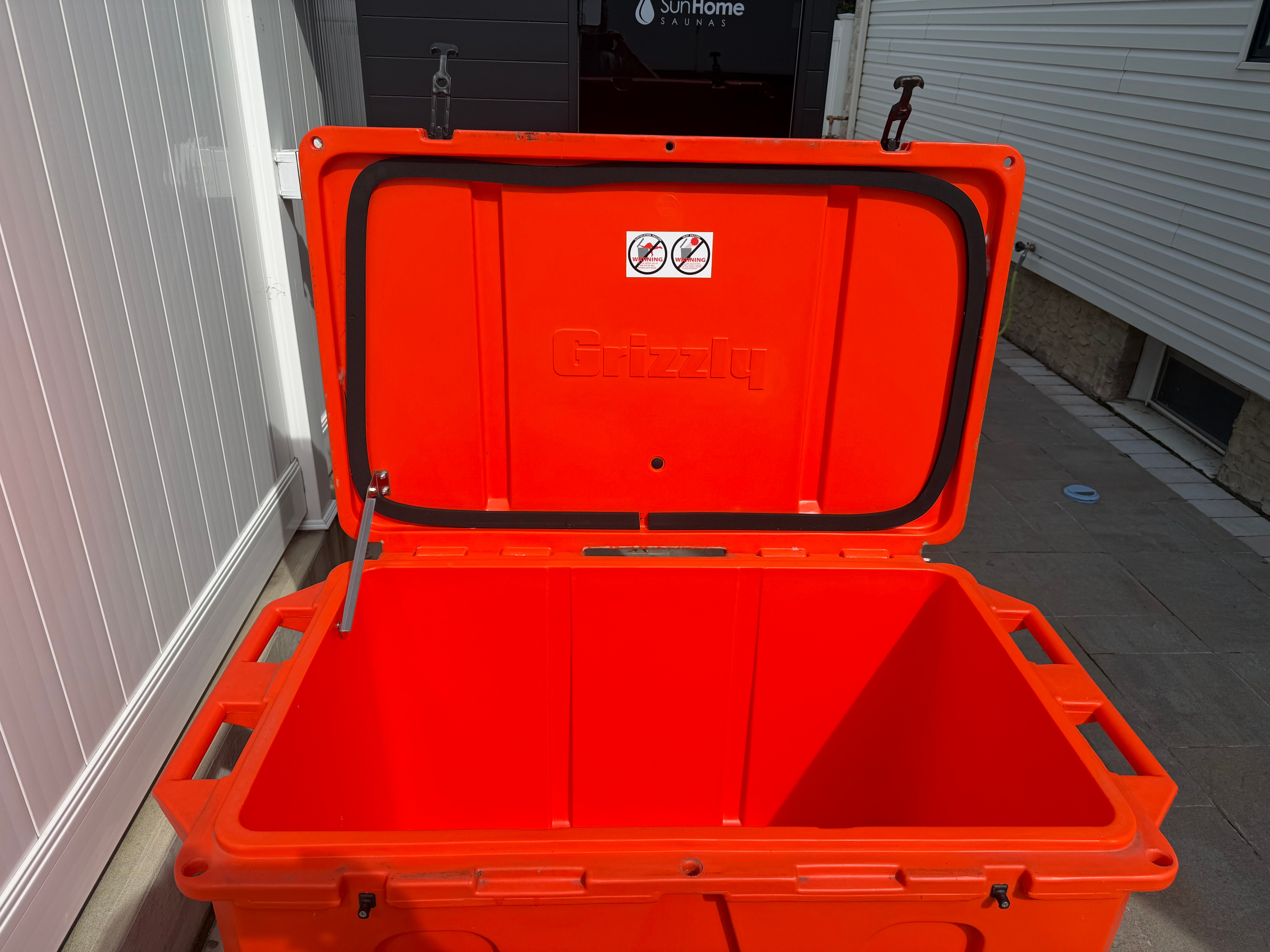 Grizzly 400 cooler