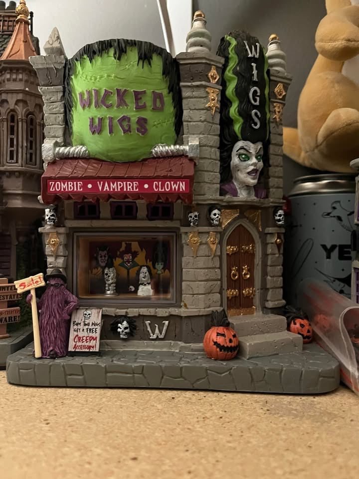 LEMAX SPOOKY TOWN HALLOWEEN COLLECTIBLES - photo 4
