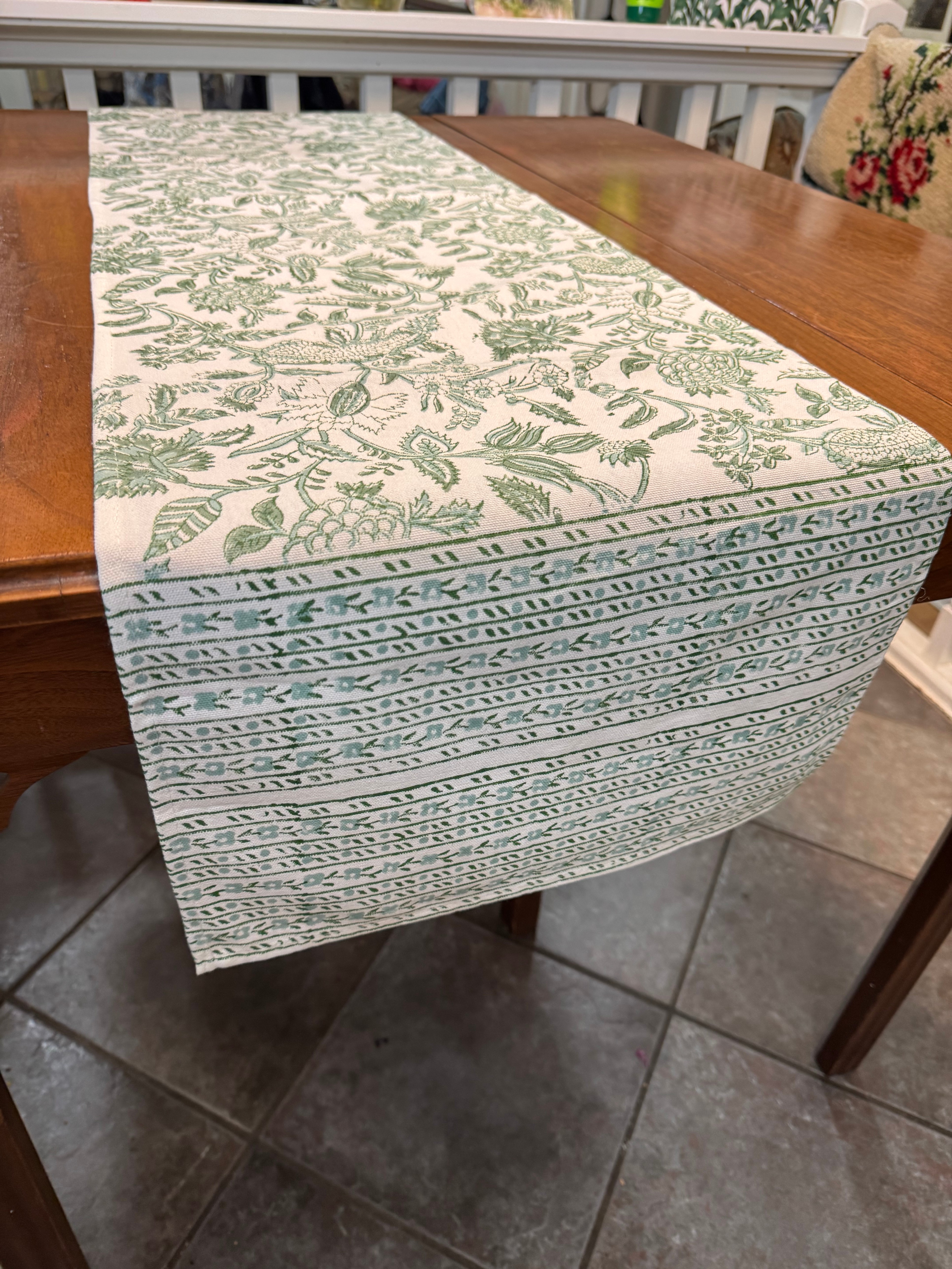 Brand New - Floral Cotton Table Runner (20" x 60") - Steal Deal