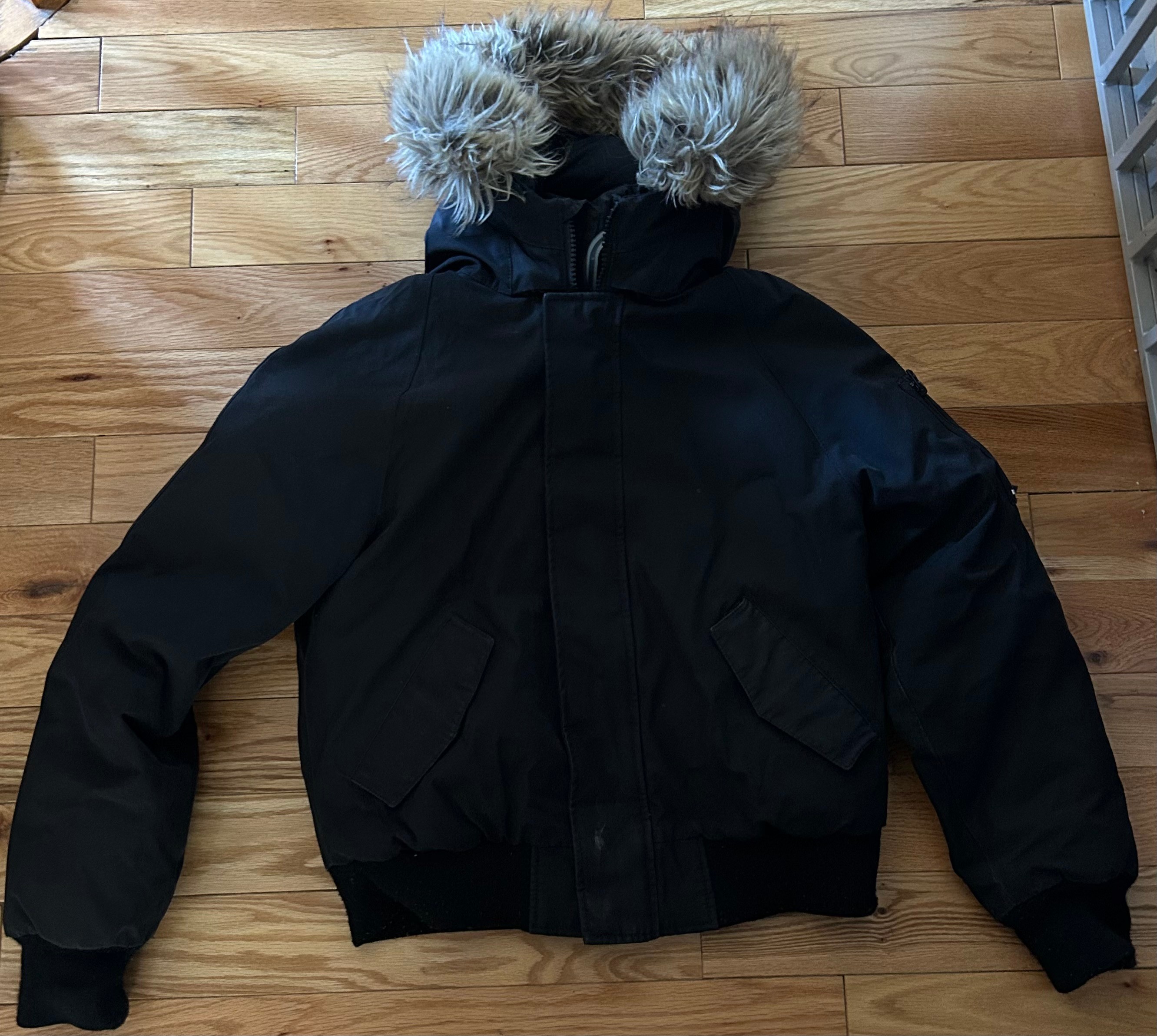 Aritzia TNA Resort jacket