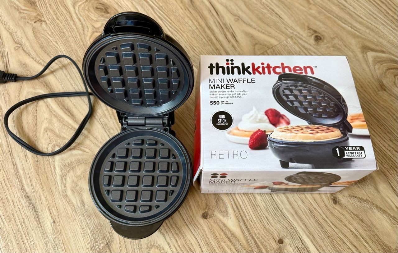 Petit gaufrier thinkkitchen neuf