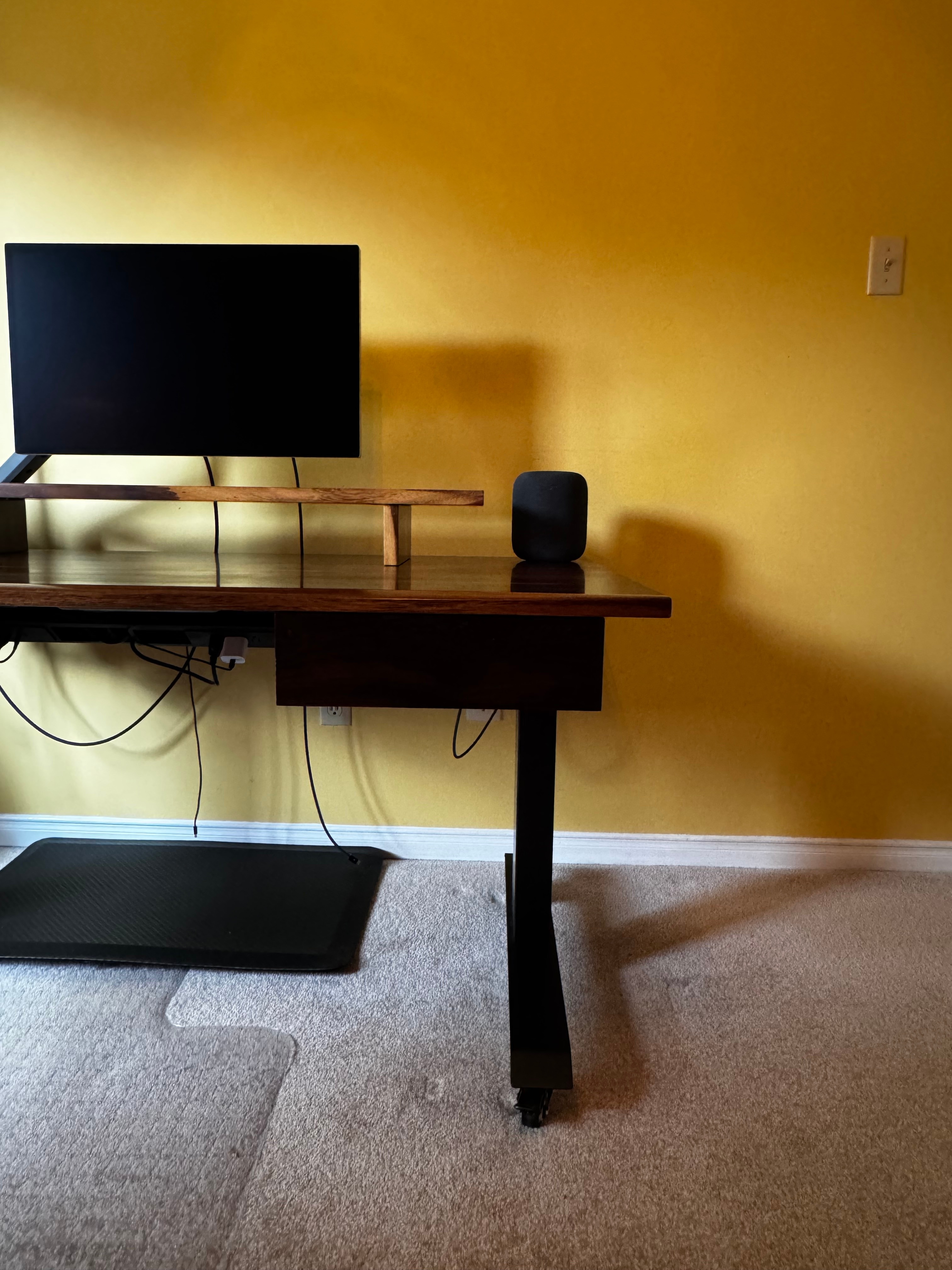 Desky 72" Solid Pheasantwood Sit Stand Desk Setup - photo 2