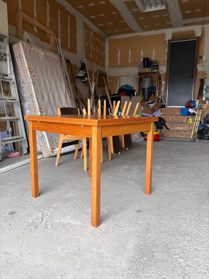 Vintage Danish Extendable Dining Table – Made in Denmark