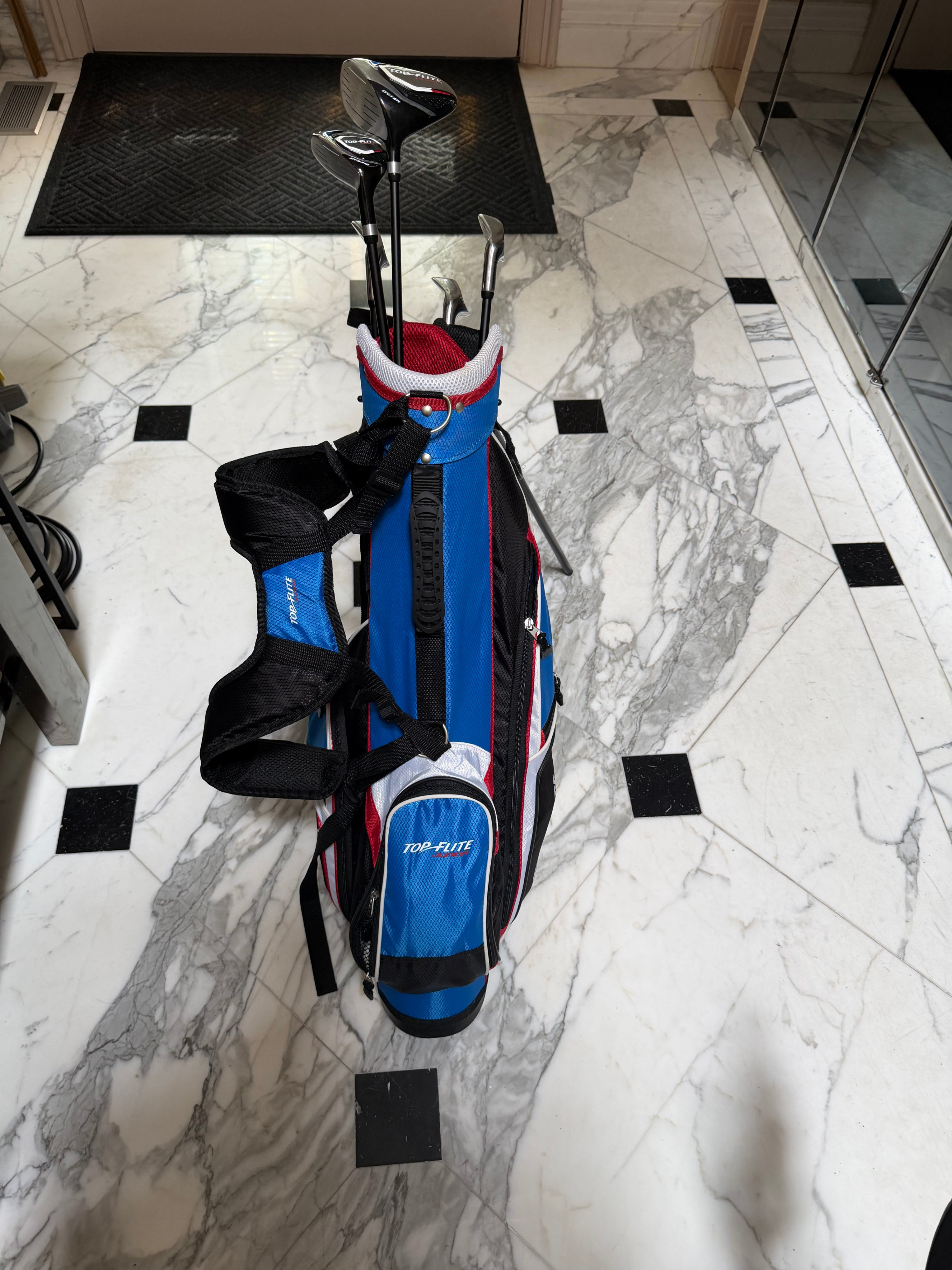 Top Flite Junior Left-Handed Golf Club Set + Stand Bag