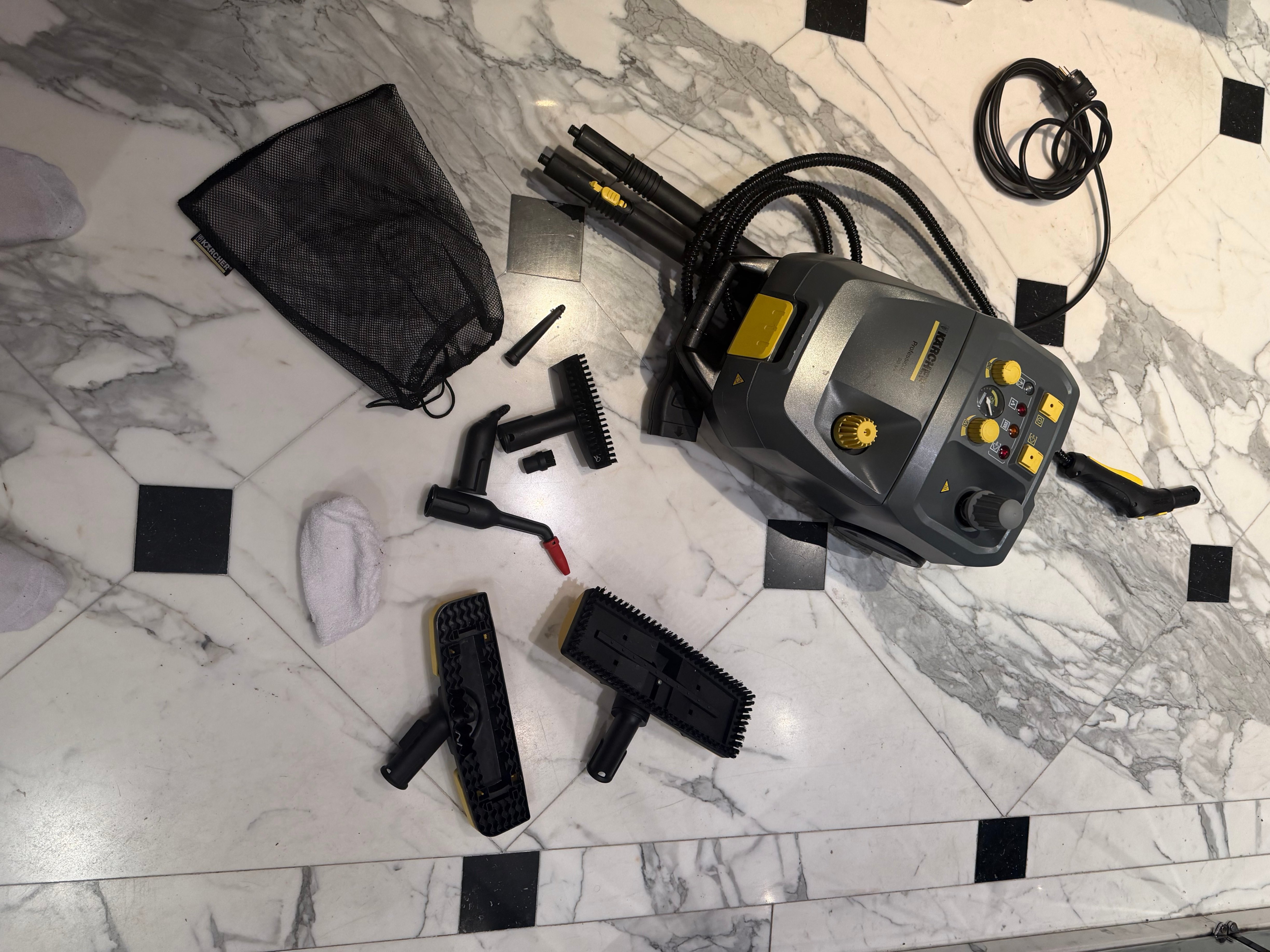 Kärcher Professional SG 4/4 Commercial Steam Cleaner - photo 2