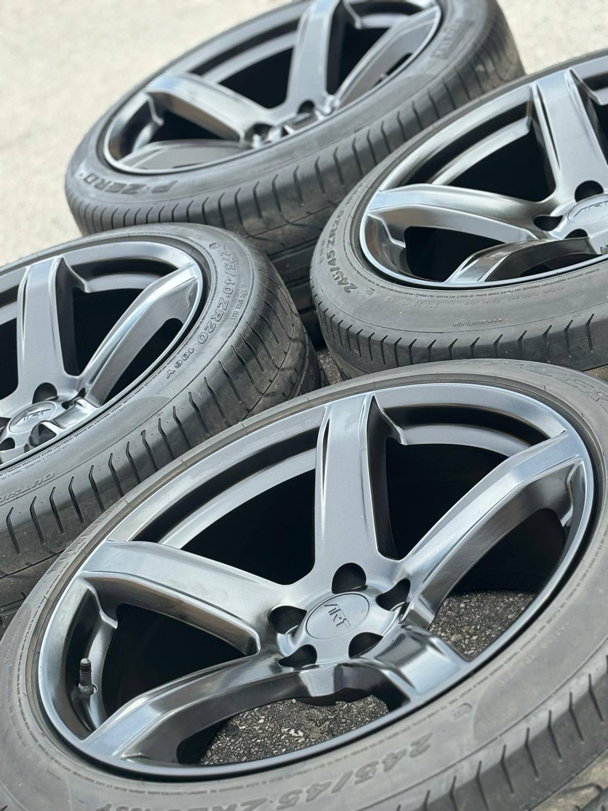 NEW 20”Hellcat rep(5x115)+used Pirelli-Charger/Challenger/300