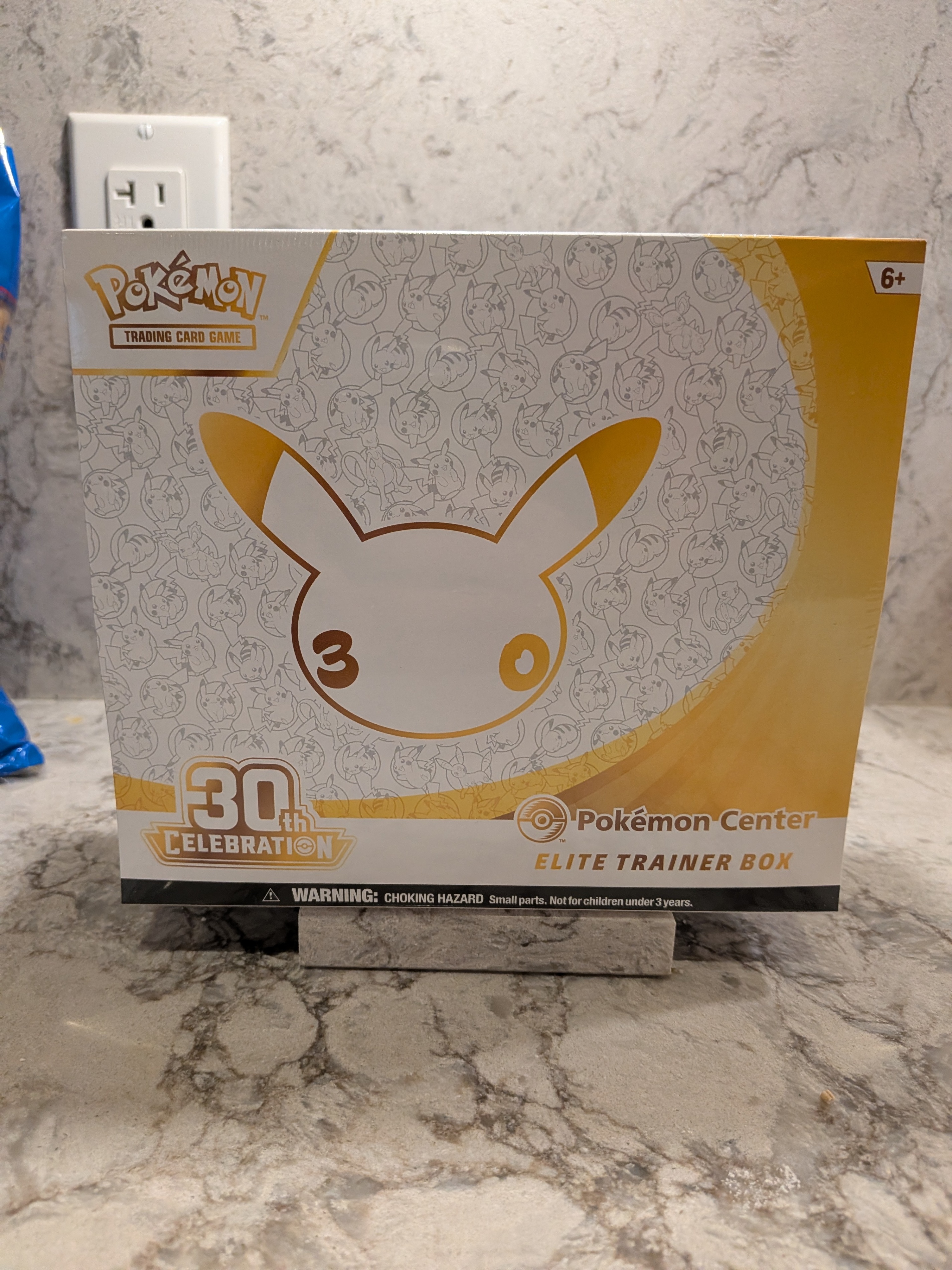 Pokémon Center Exclusive 30th Celebration Elite Trainer Box