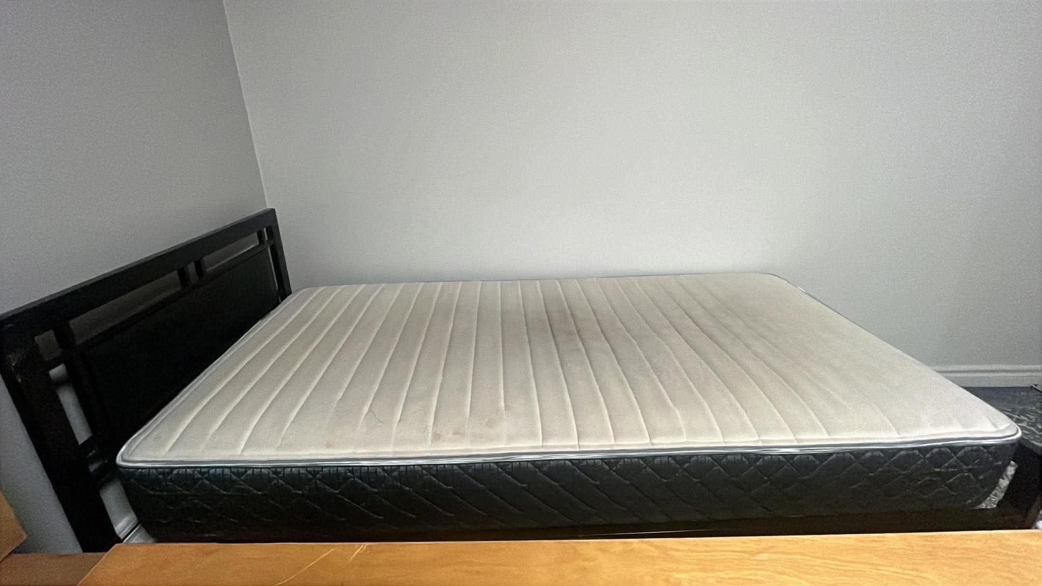 Single Bed Frame – Great Condition - photo 2