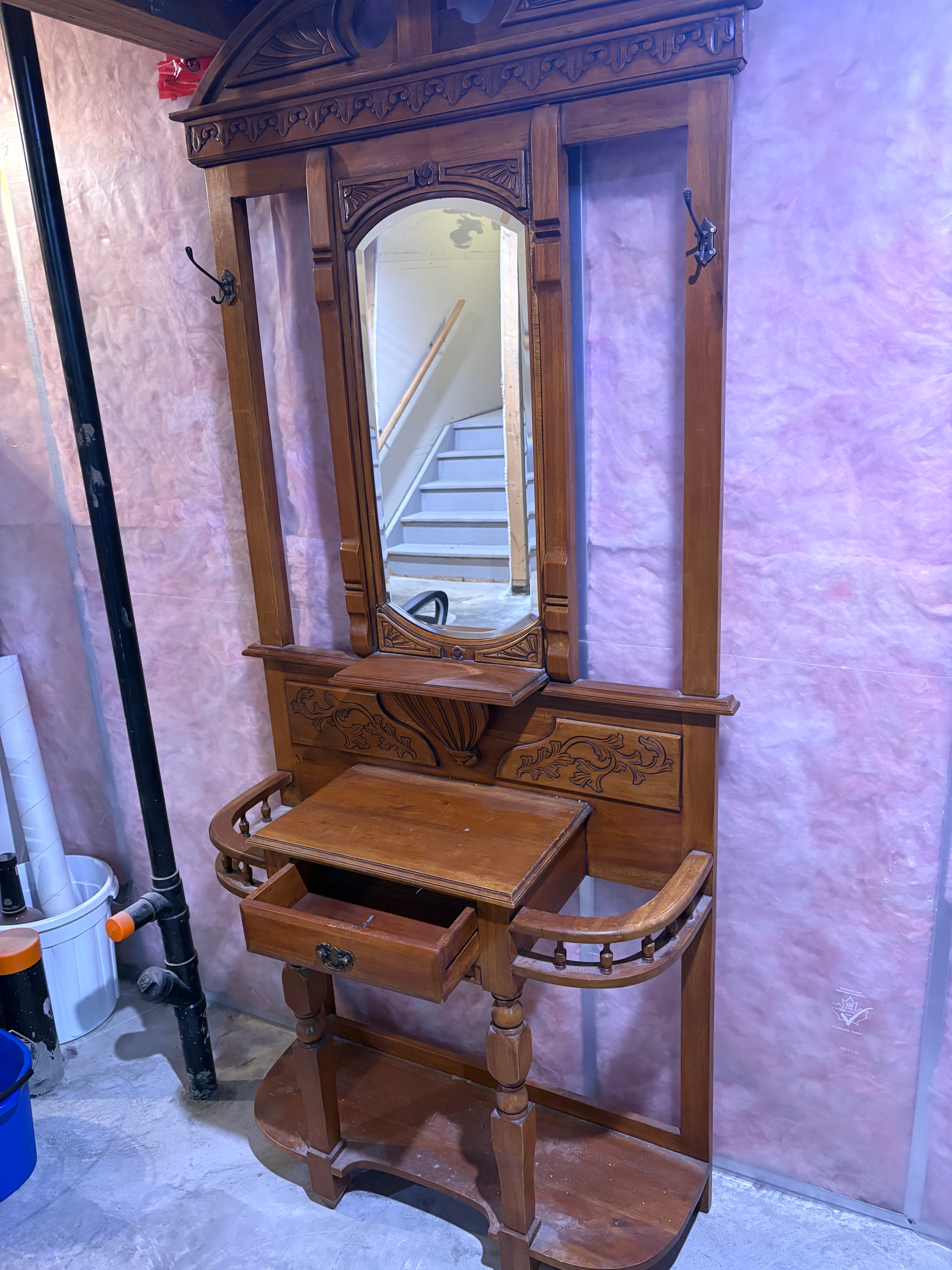 Antique Victorian Style Solid Wood Hallway Stand