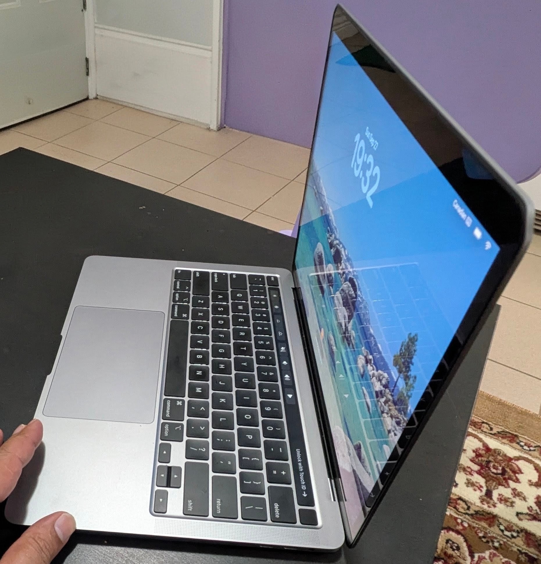 2020 MacBook Pro 13"-32GB RAM/512GB SSD(4 Thunderbolt Ports) - photo 4