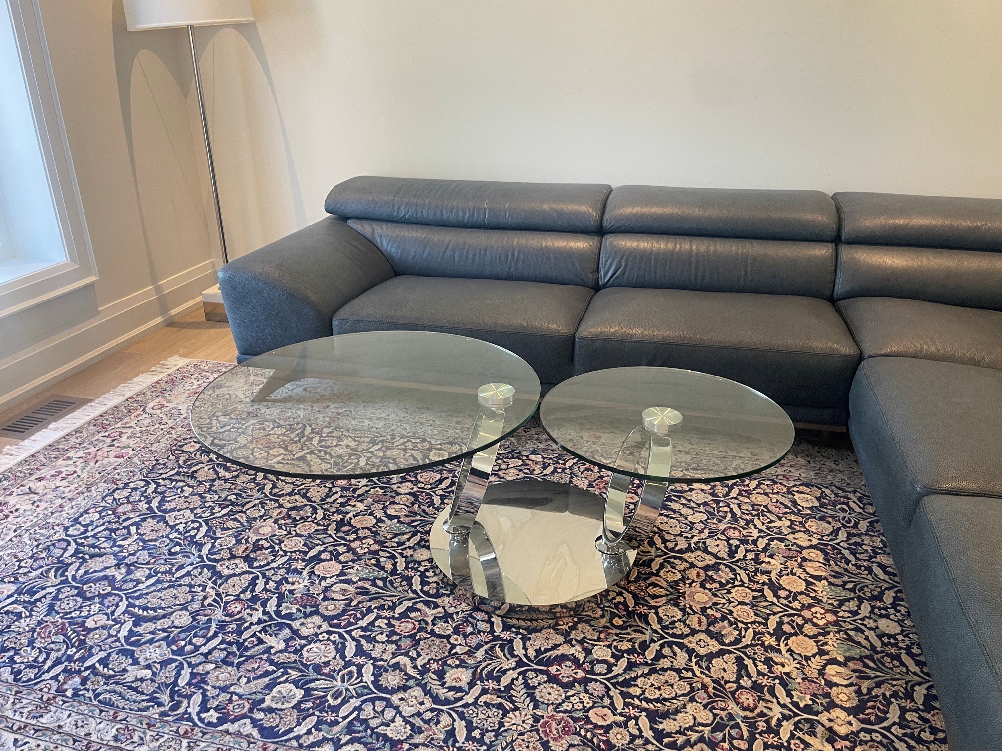 Expandable Glass Coffee Table