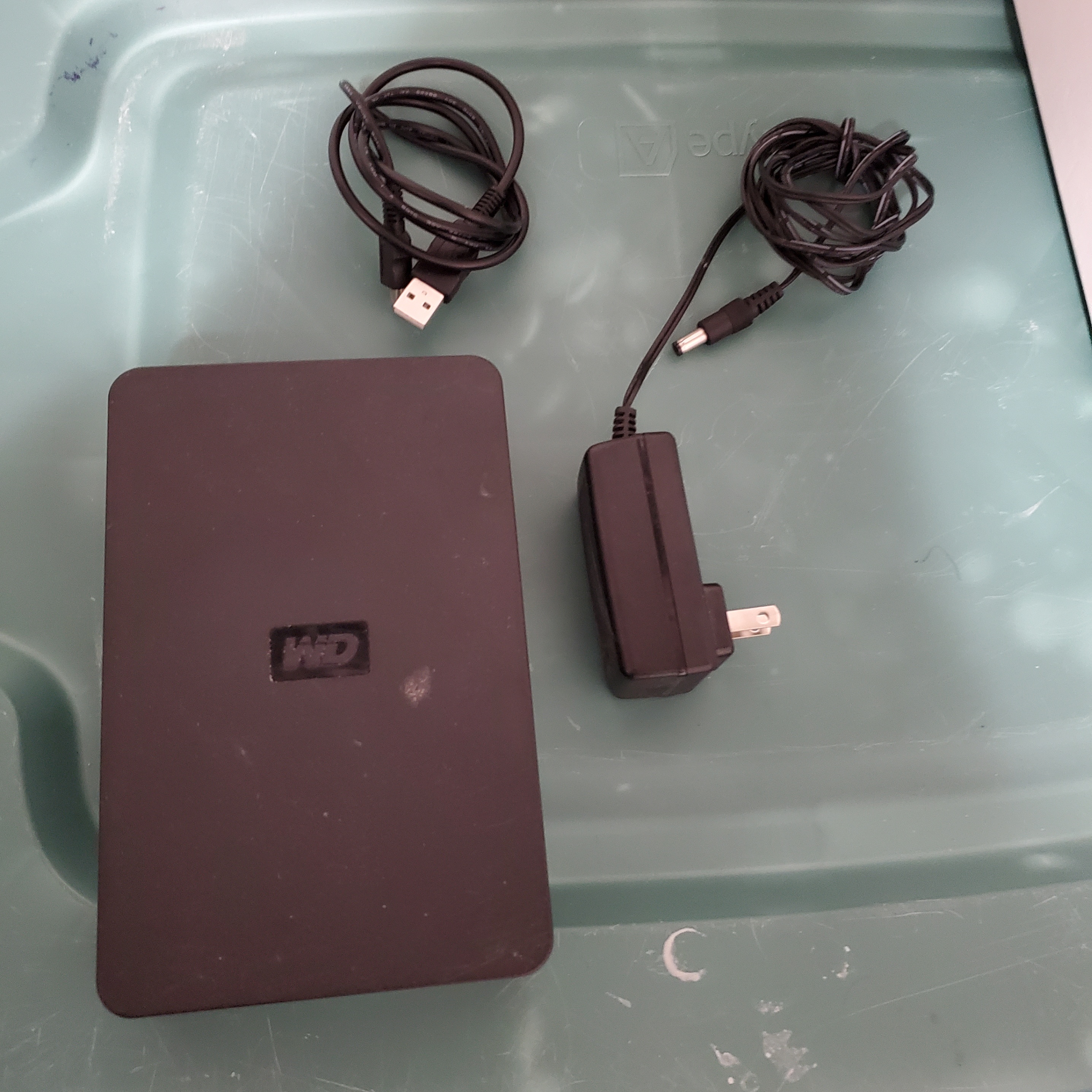 Western Digital Elements 2.5TB External Hard Drive - photo 2