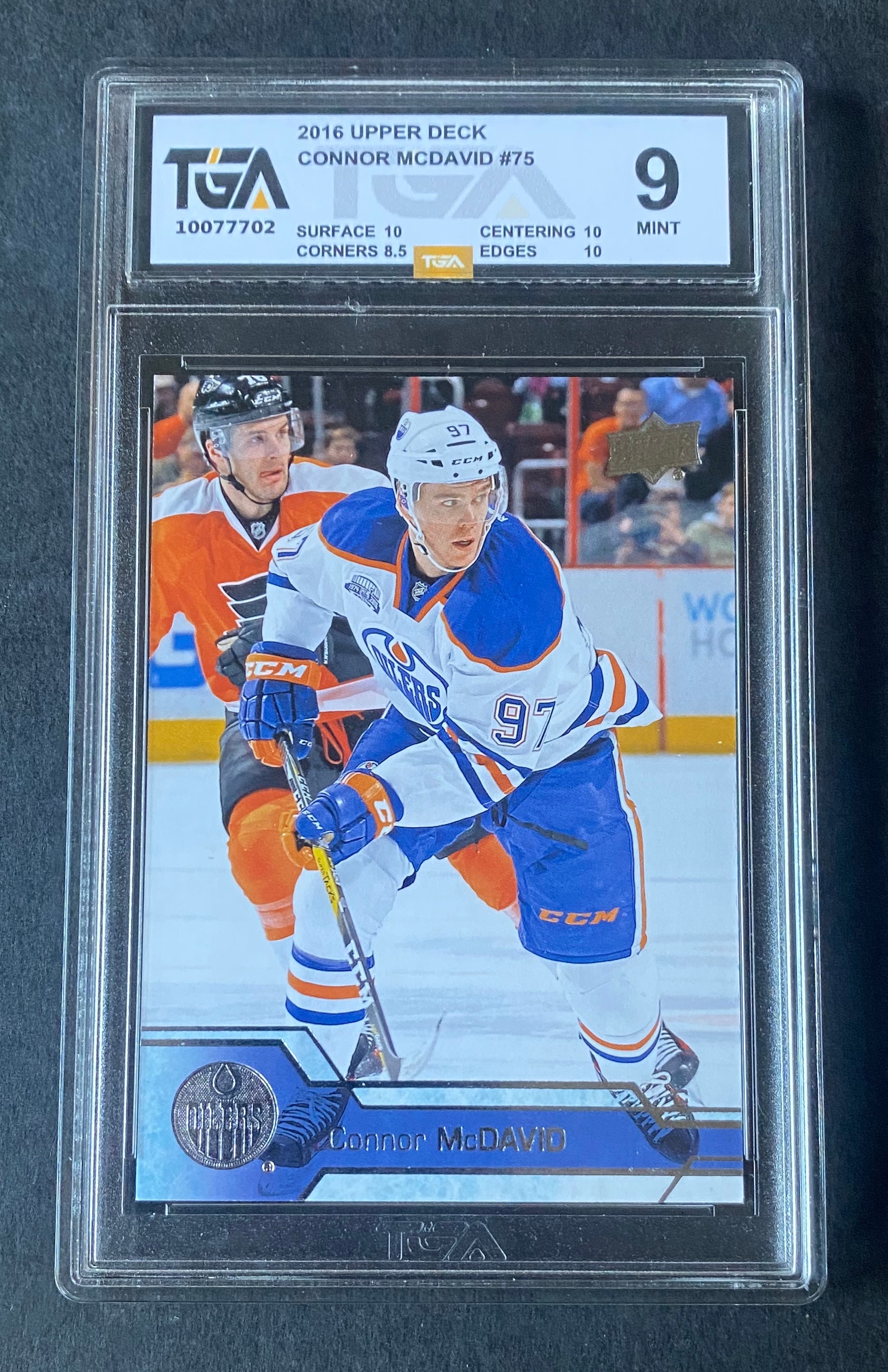 2016 Edmonton Oilers Connor Mcdavid #75 TGA 9