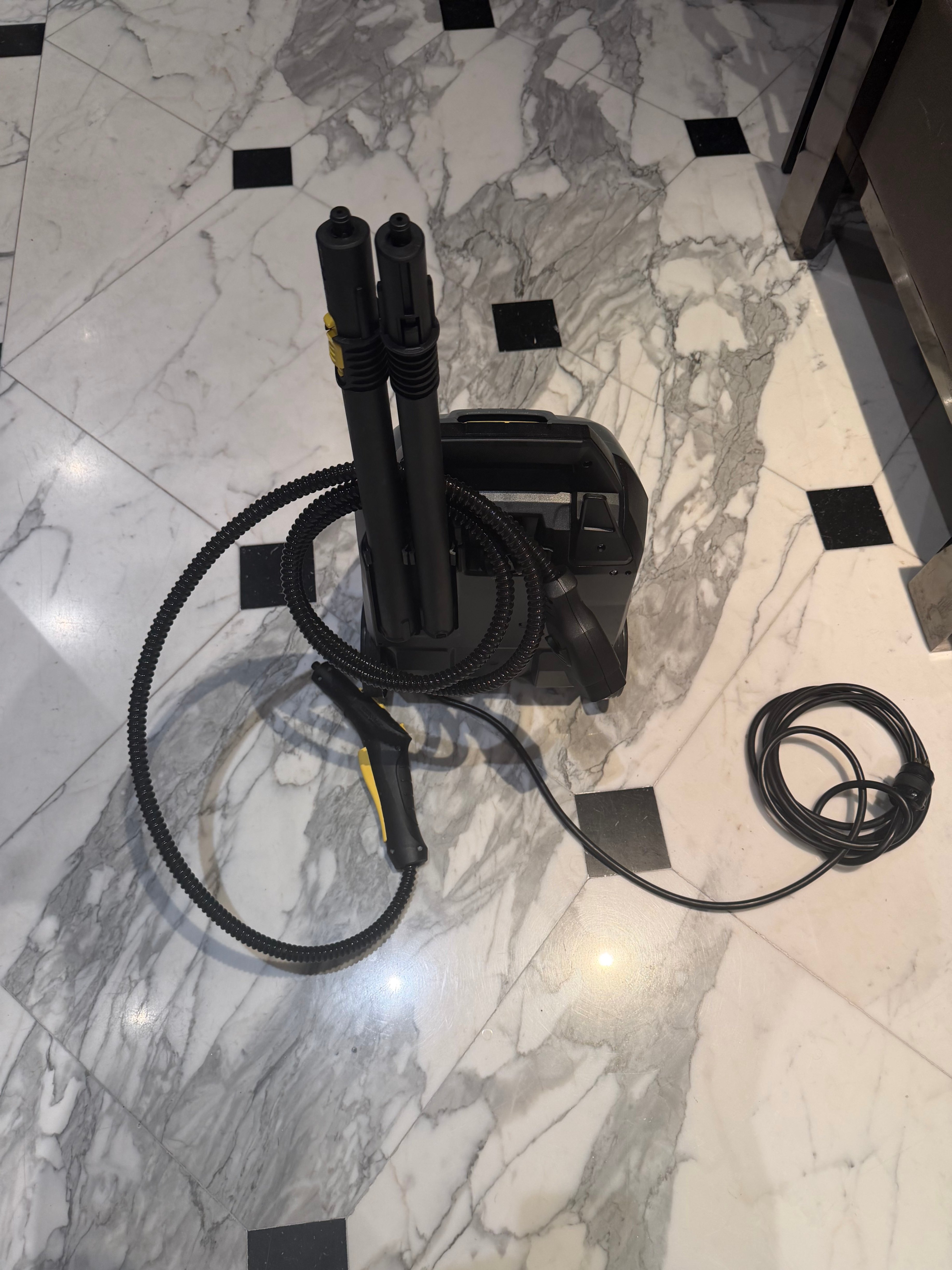 Kärcher Professional SG 4/4 Commercial Steam Cleaner - photo 3
