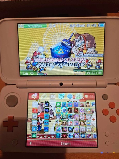 *NEW* Nintendo 2DS XL - CIB - photo 3