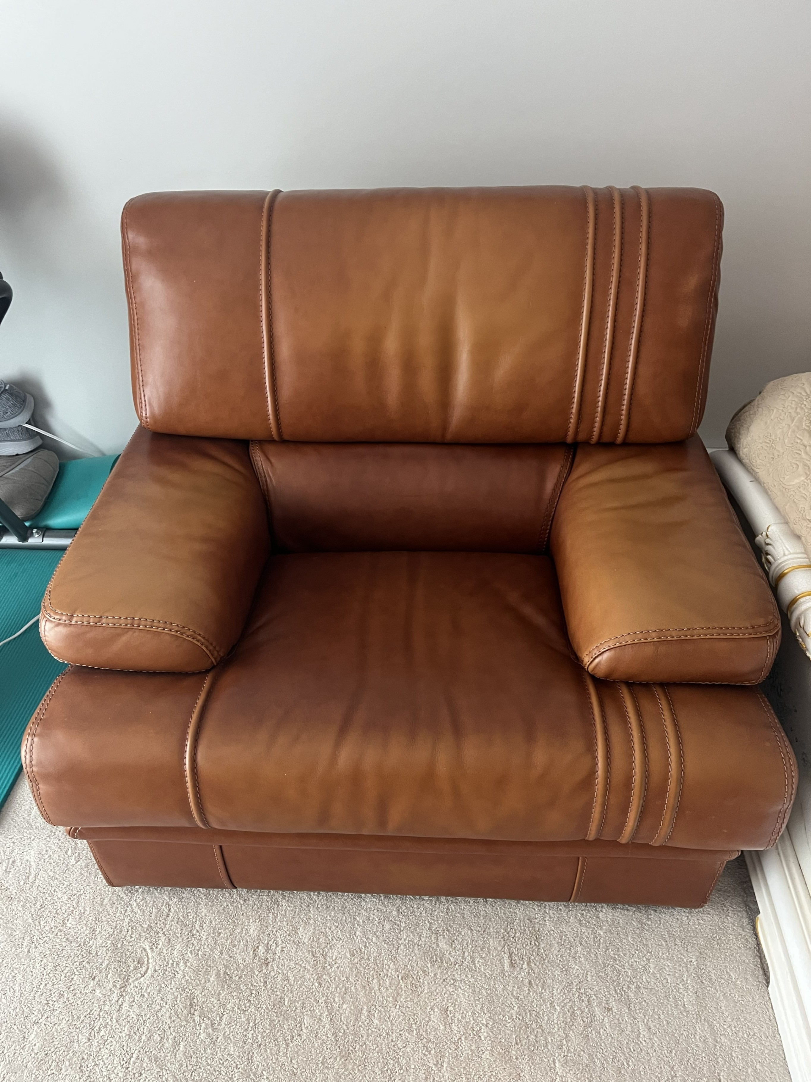 Comfortable Brown Leather Armchair - photo 3