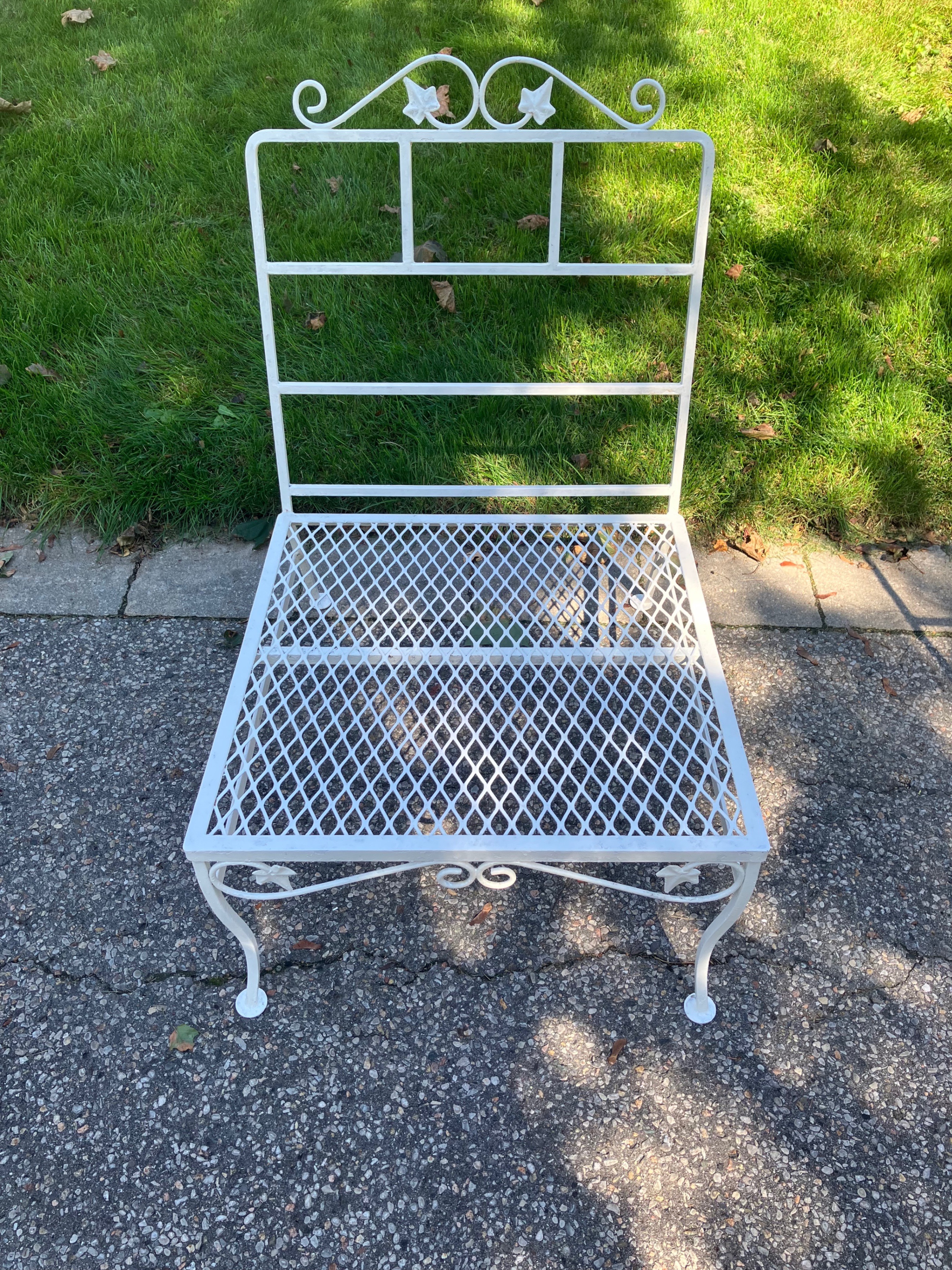 Vintage wrought-iron outdoor chairs and table - photo 4