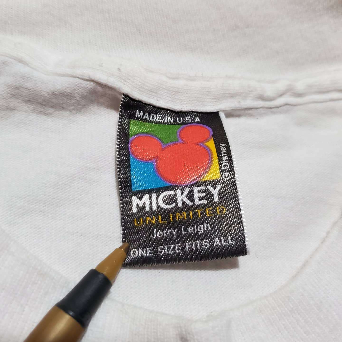 Vintage Urban Mickey Big Print T-Shirt - photo 2