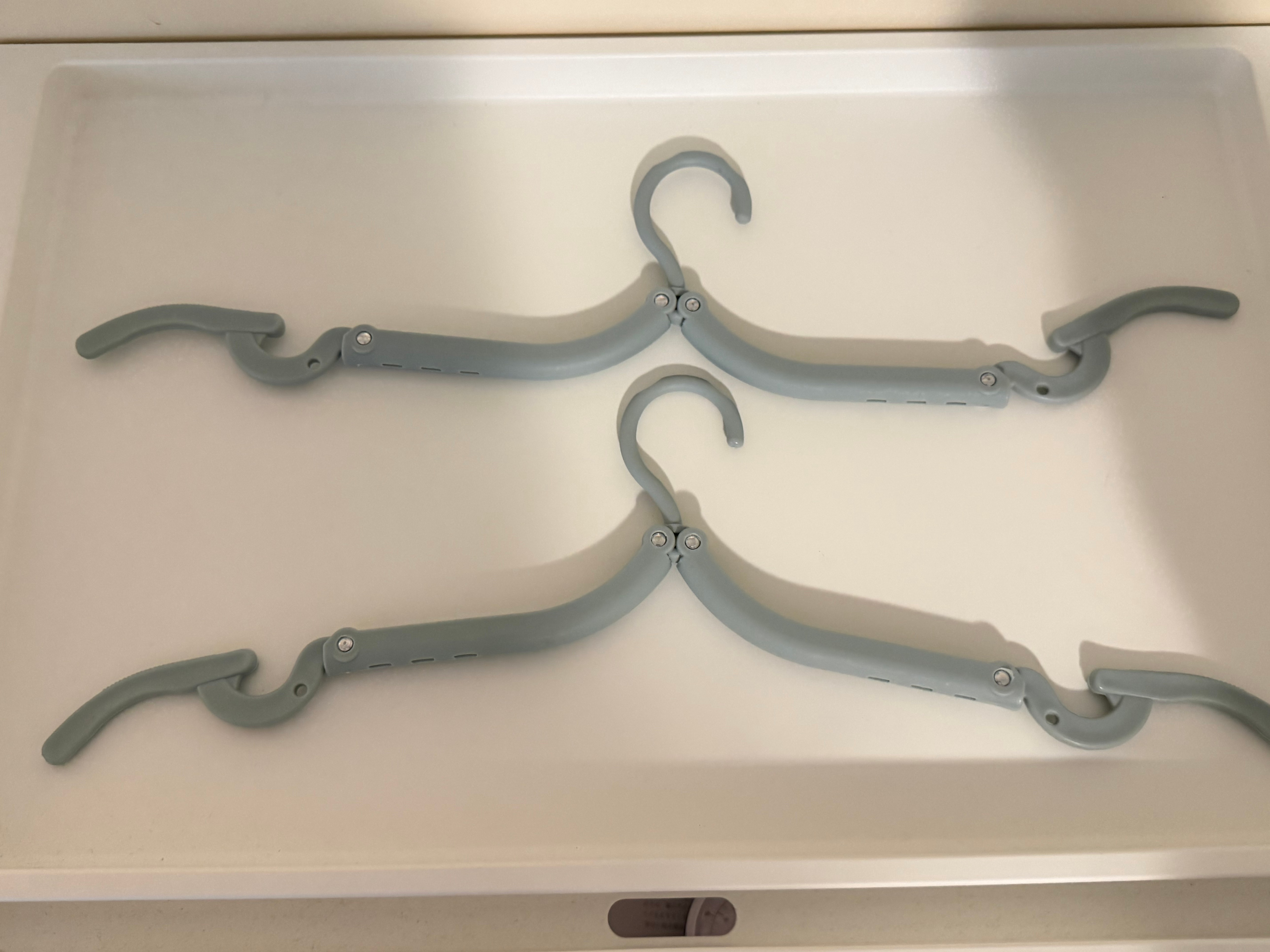 2 Foldable Travel Clothes Hangers – Compact and Portable - photo 2